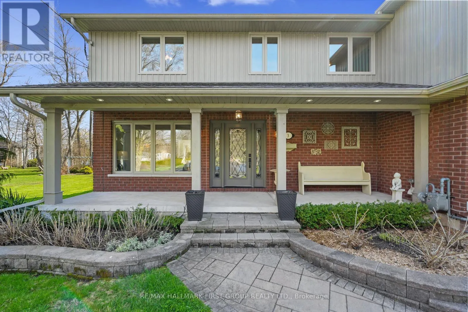 3 HAMILTON COURT