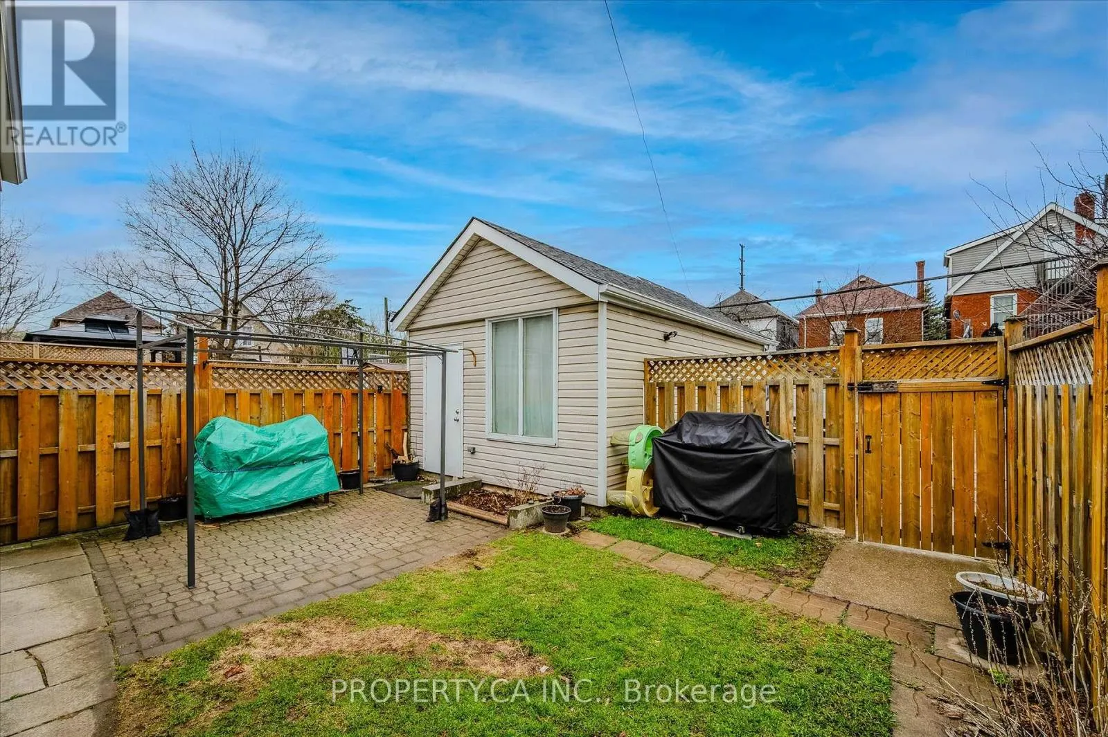 51 FAIRVIEW AVENUE