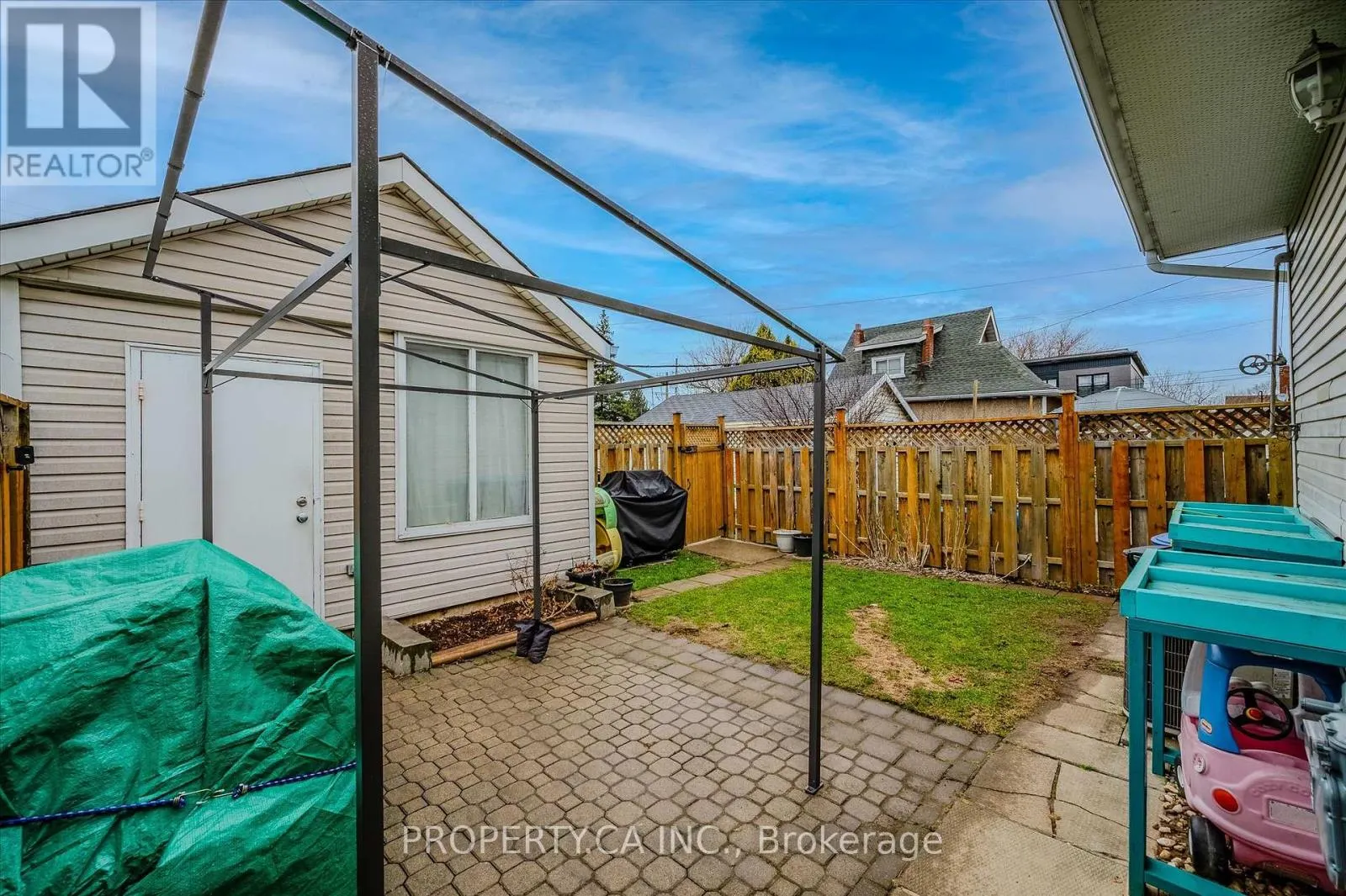 51 FAIRVIEW AVENUE