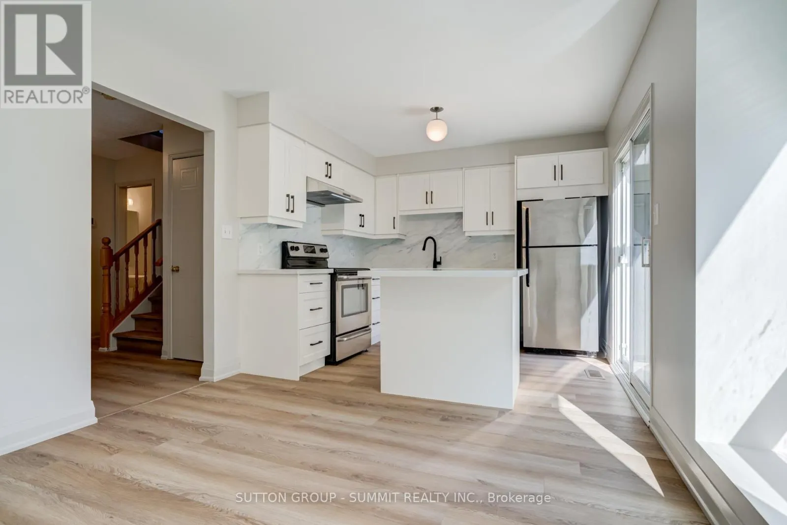 346 UNIVERSITY DOWNS CRESCENT