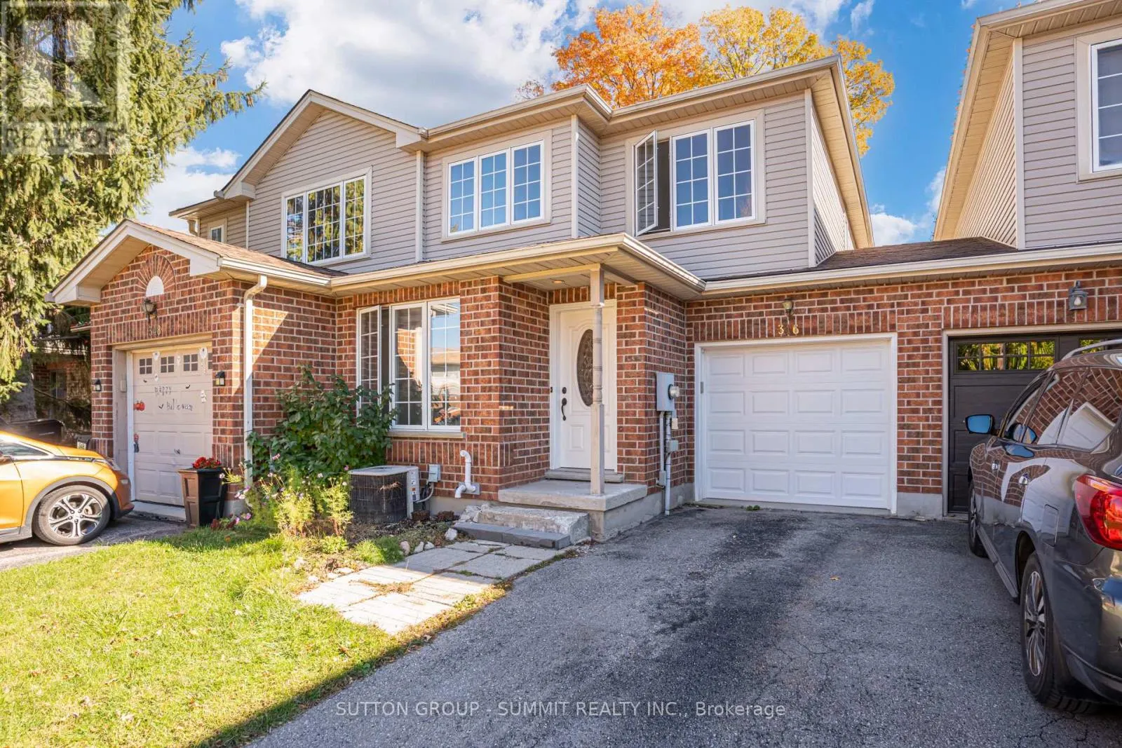 346 UNIVERSITY DOWNS CRESCENT