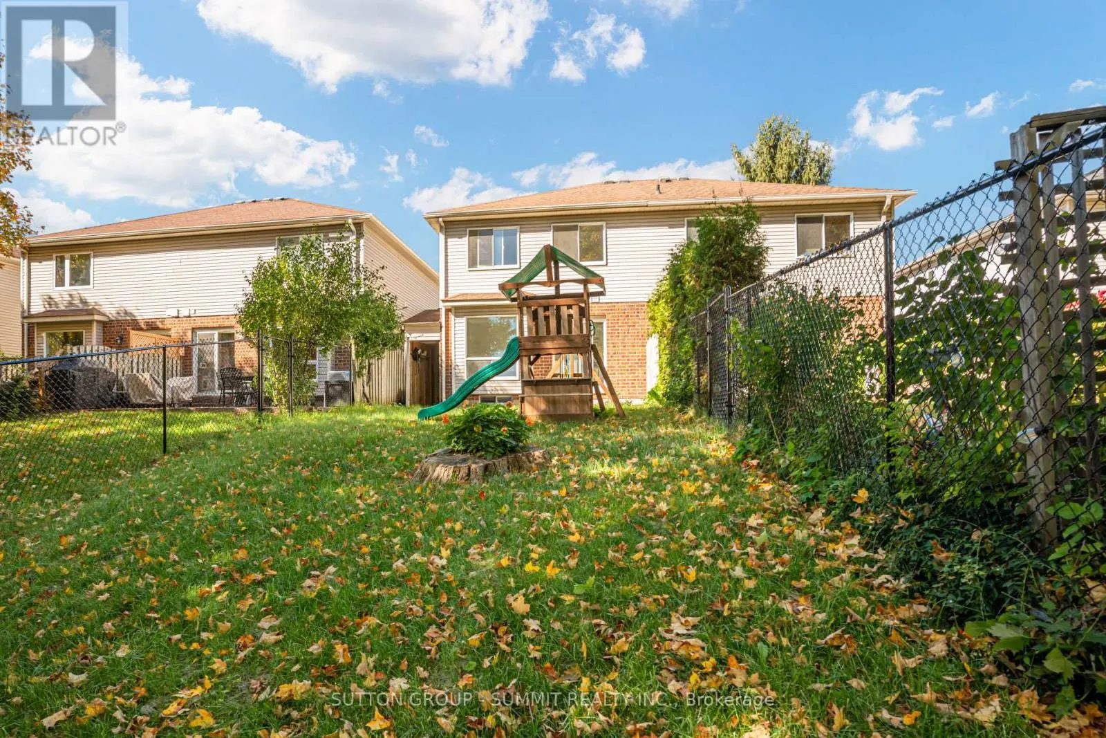 346 UNIVERSITY DOWNS CRESCENT