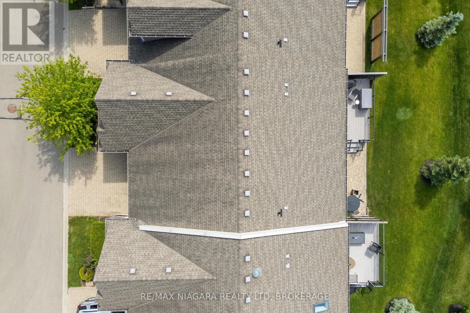 19 CRIMSON DRIVE
