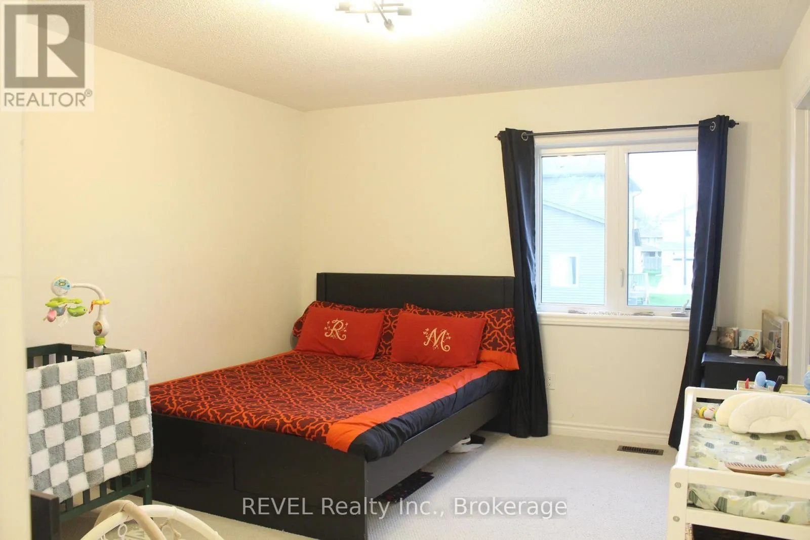 58 ORIOLE CRESCENT