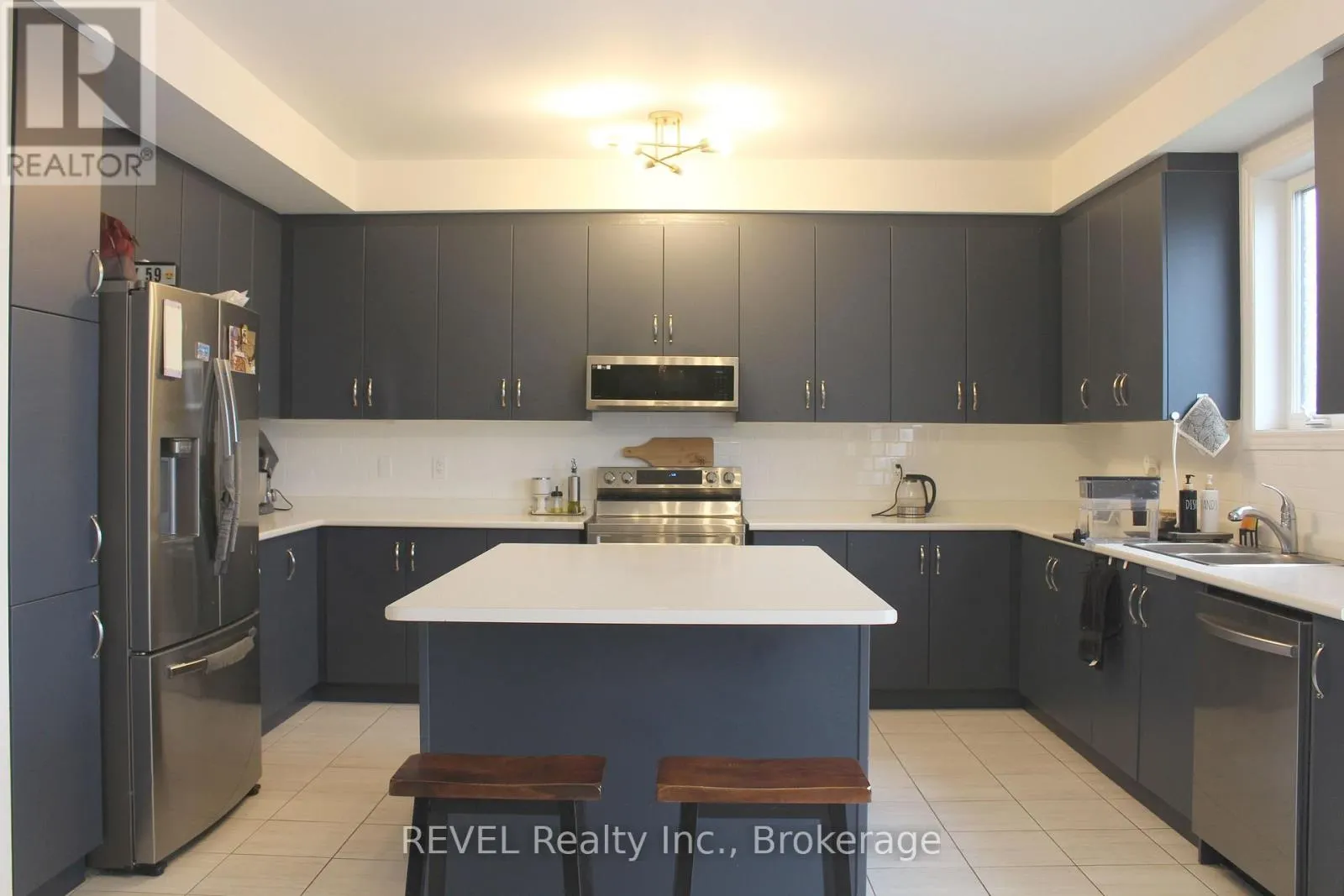 58 ORIOLE CRESCENT