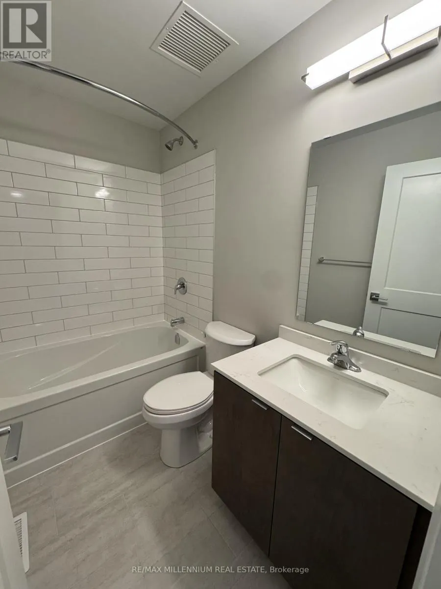 214 - 708 WOOLWICH STREET