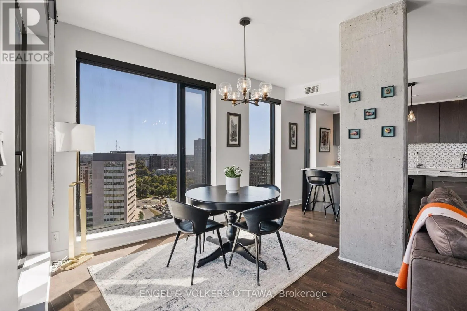 2010 - 20 DALY AVENUE
