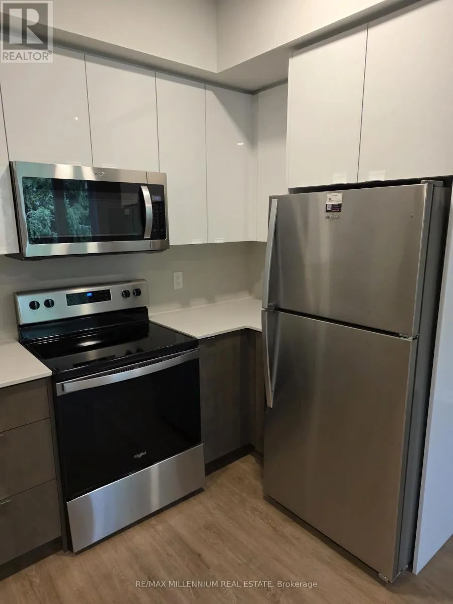 312 - 708 WOOLWICH STREET