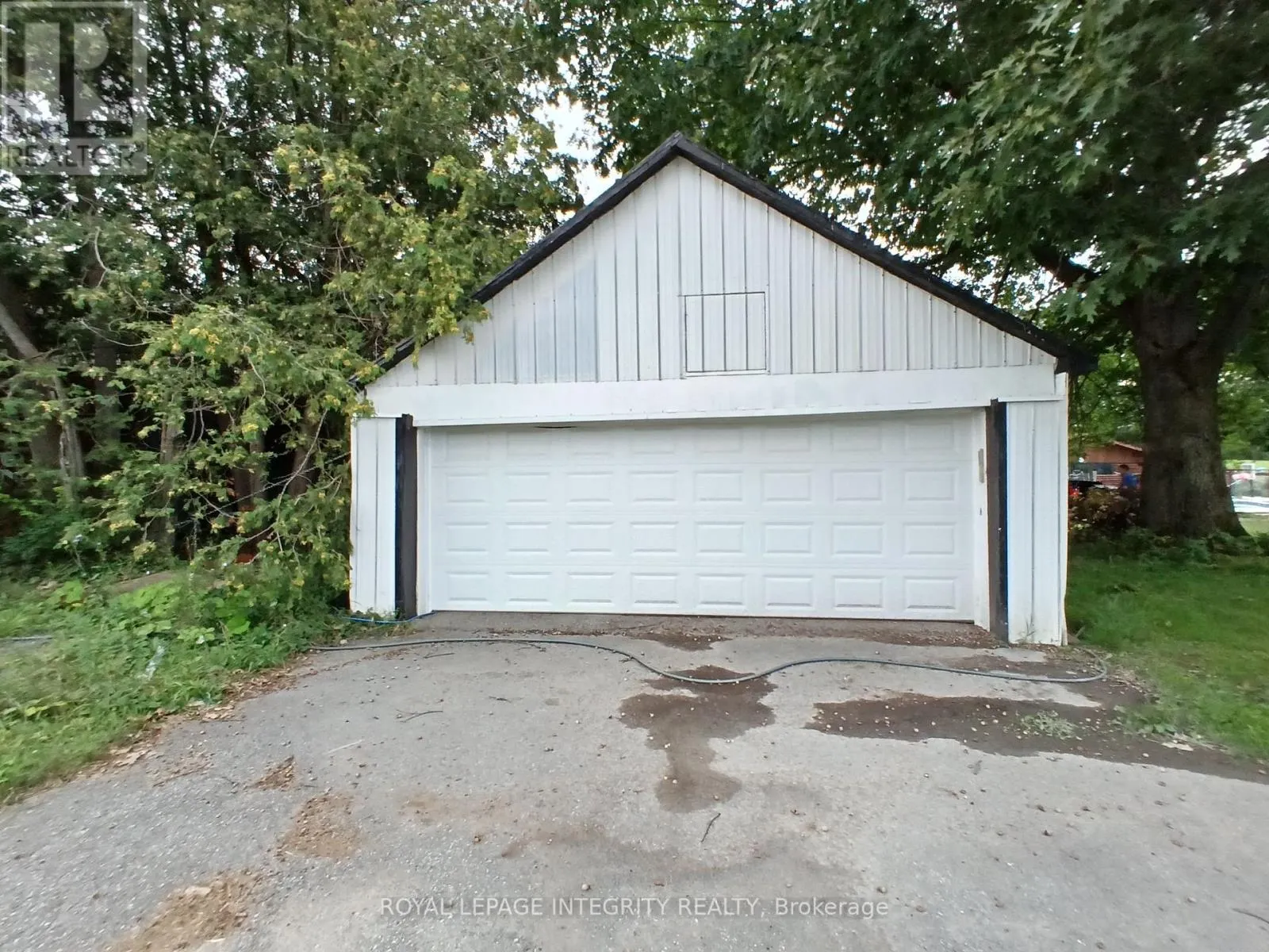 2591 CARP ROAD