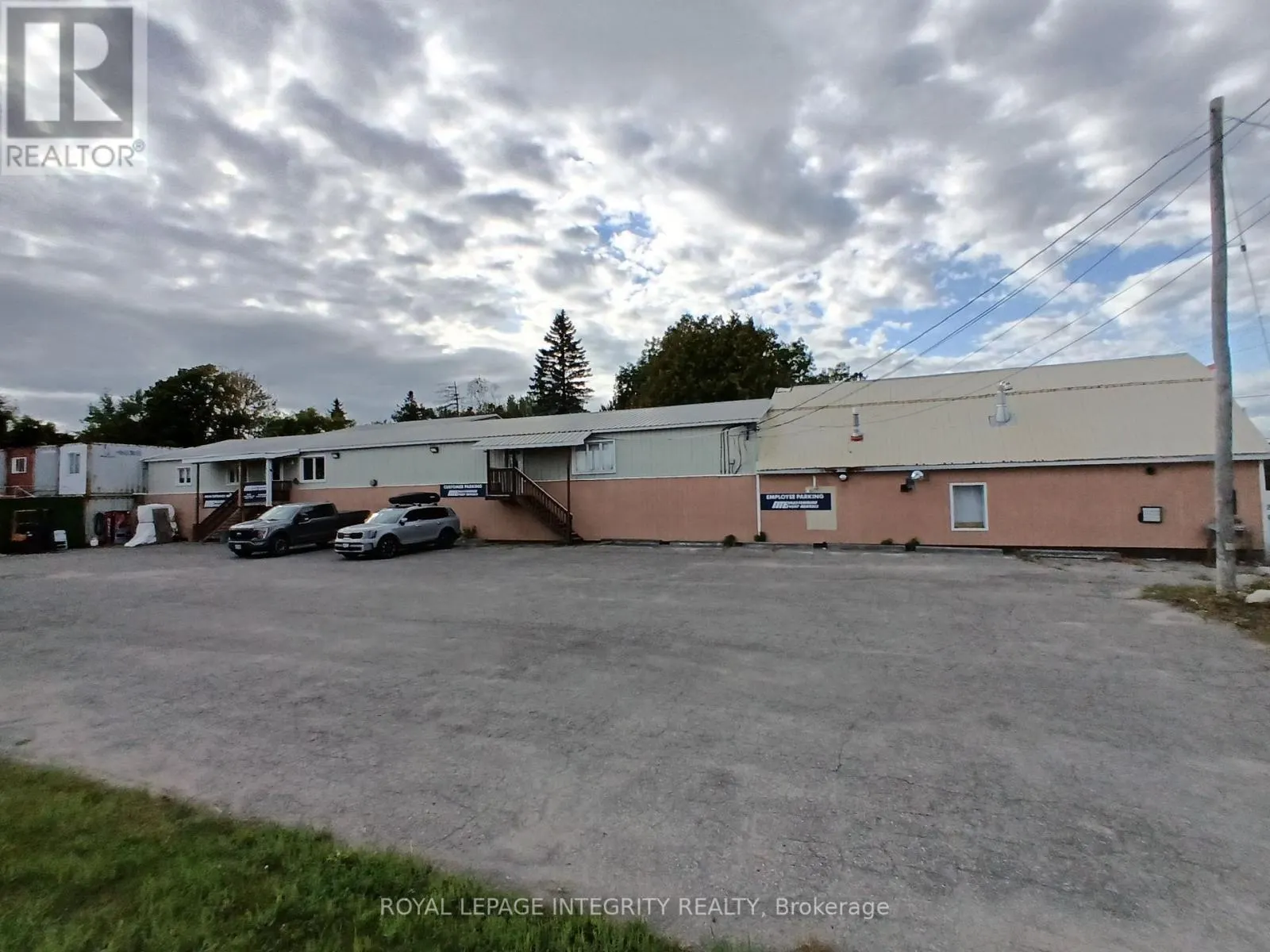 2591 CARP ROAD
