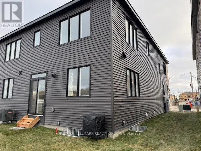 521 GALANTHUS WALK