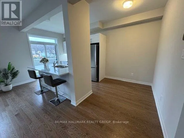 521 GALANTHUS WALK