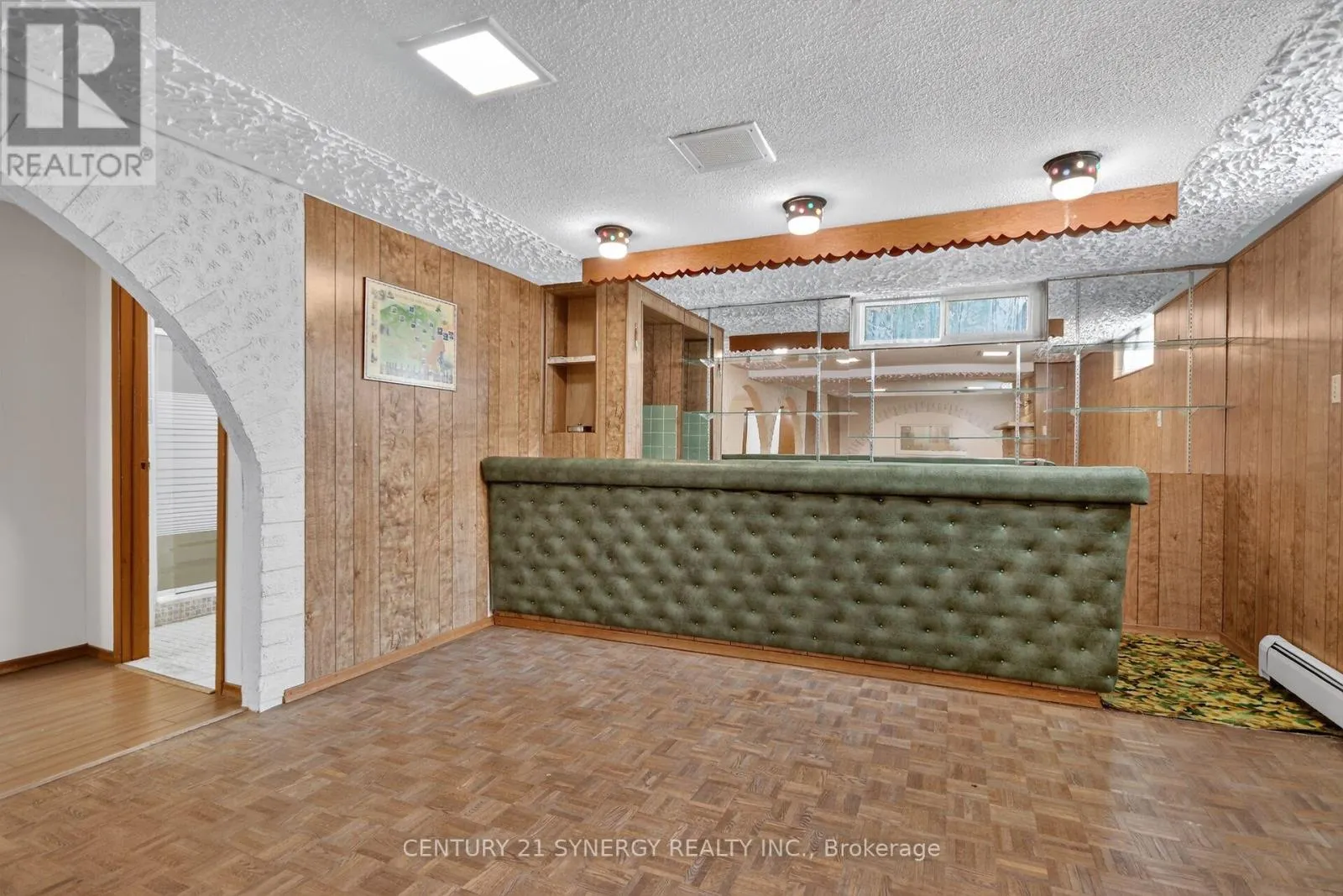 974 GREENBRIAR AVENUE