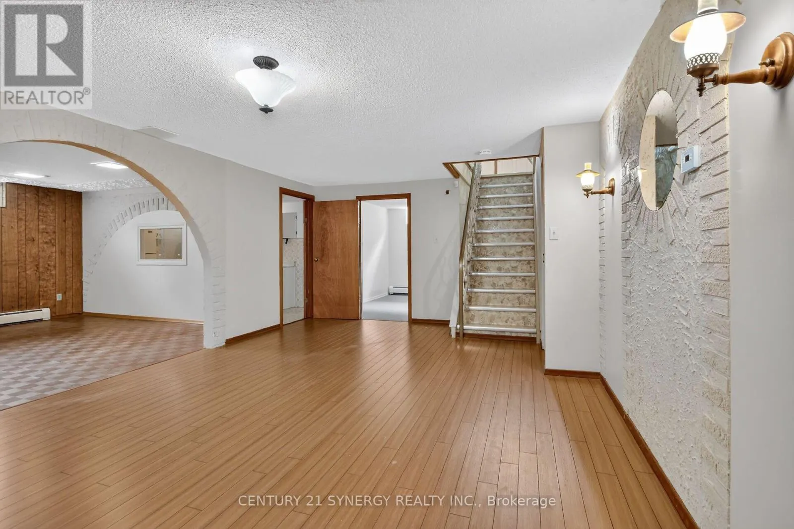 974 GREENBRIAR AVENUE