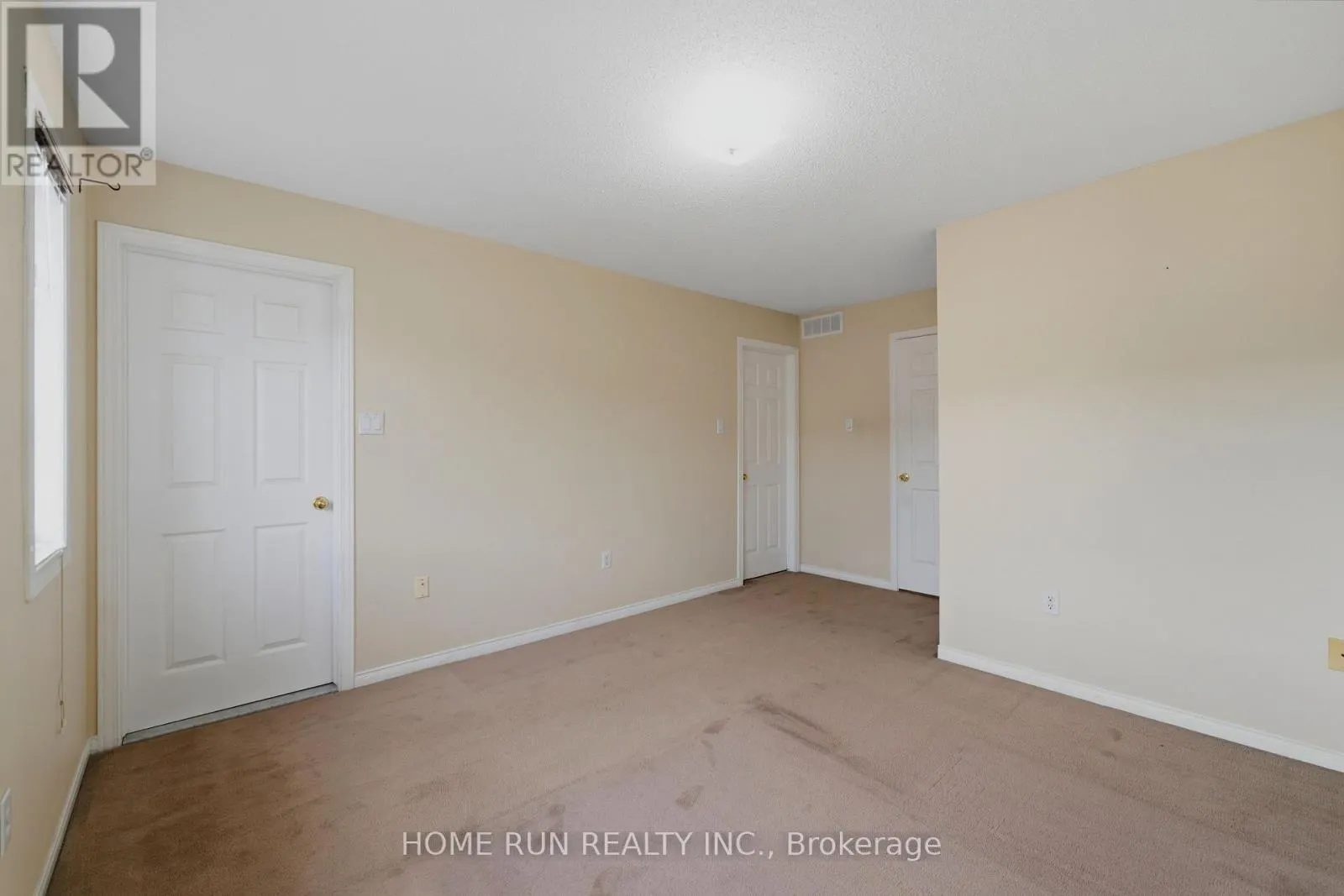 2632 PALINGS PRIVATE