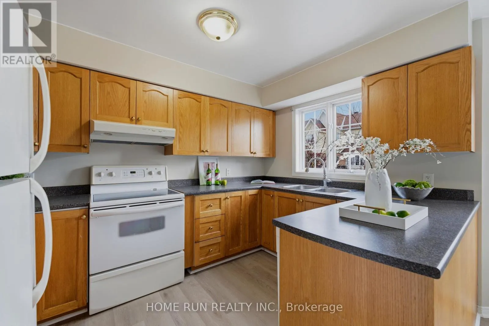 2632 PALINGS PRIVATE