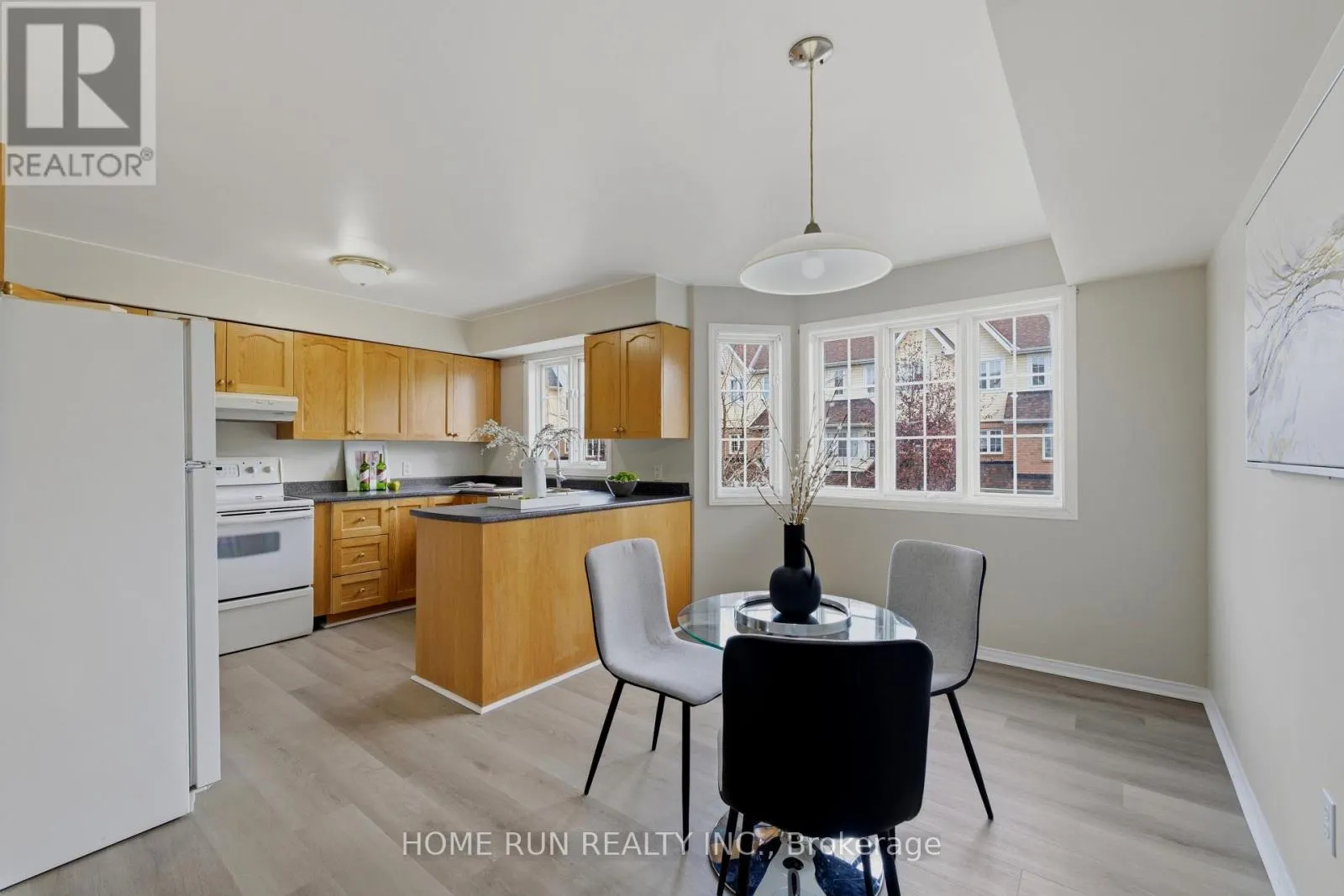 2632 PALINGS PRIVATE