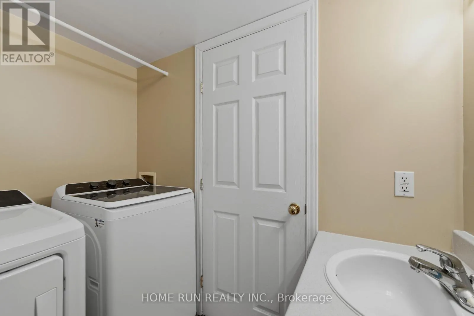 2632 PALINGS PRIVATE