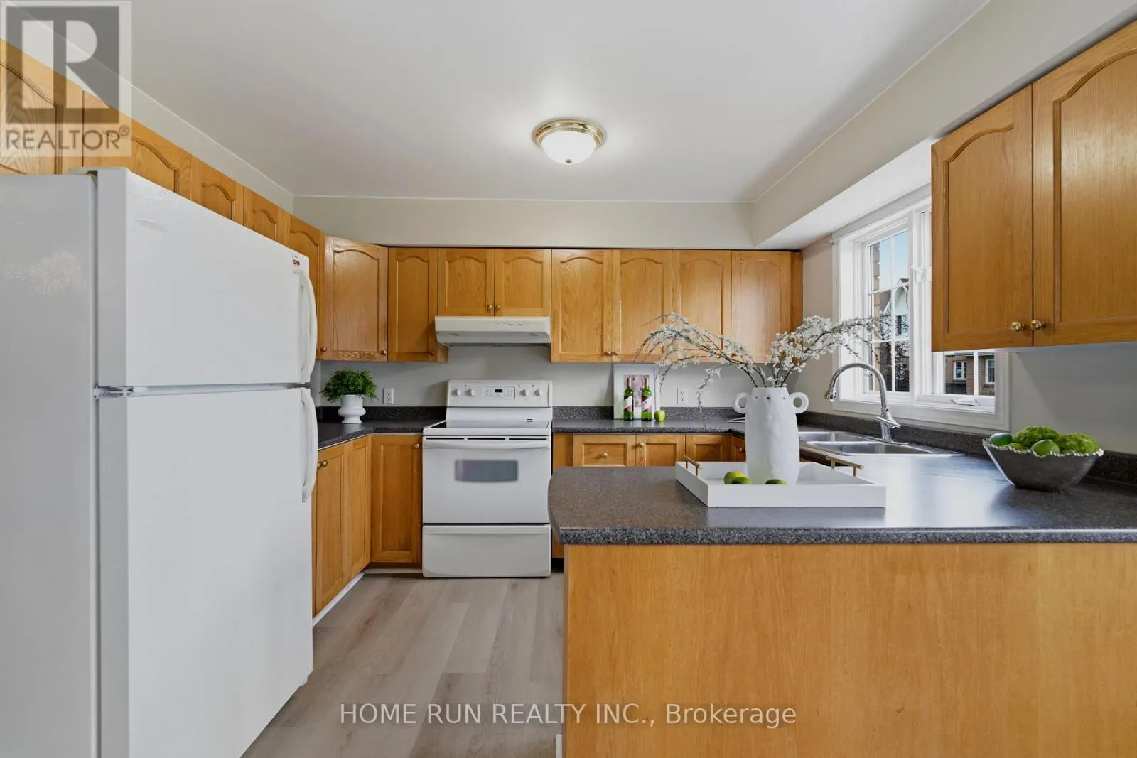 2632 PALINGS PRIVATE