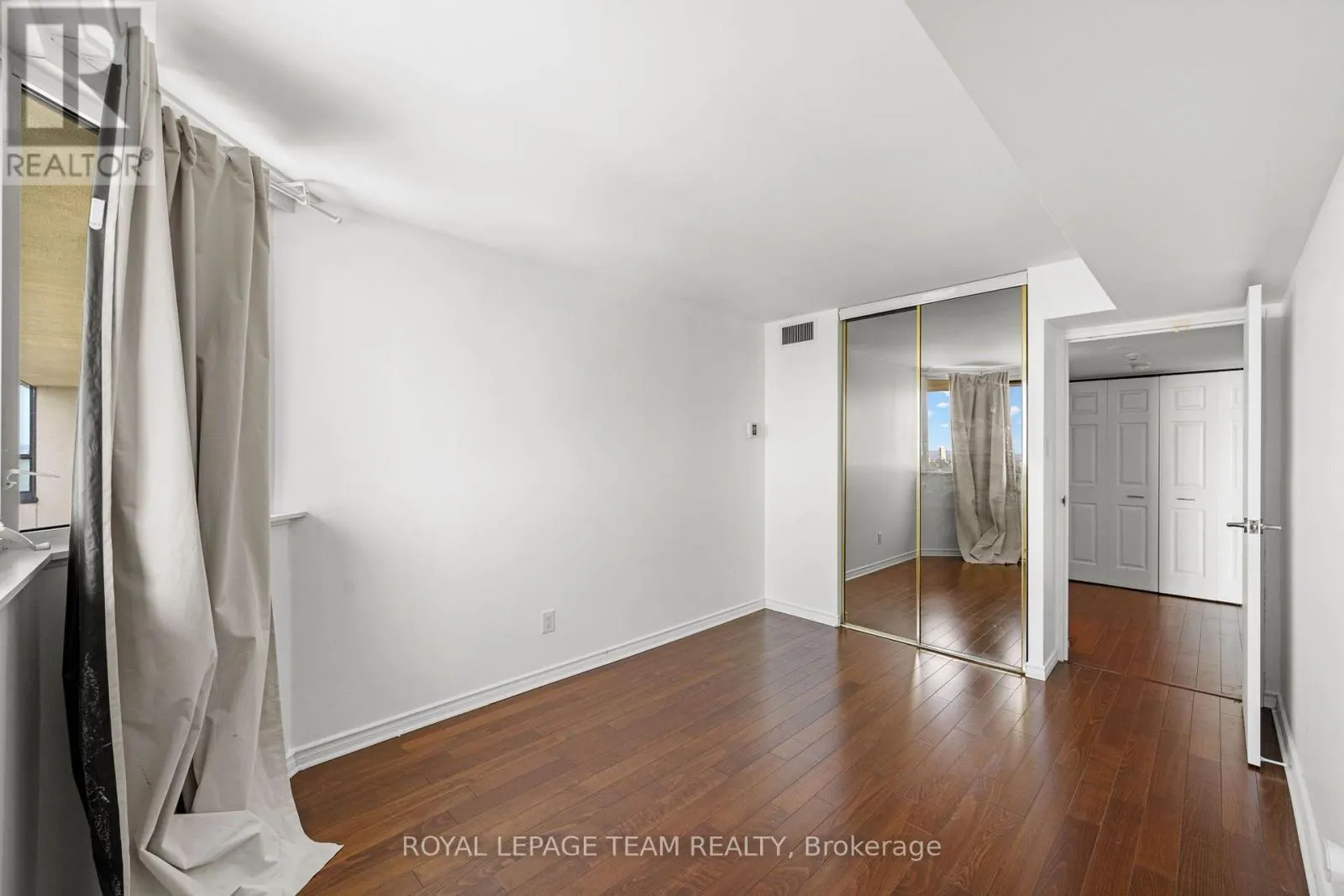 2408 - 1500 RIVERSIDE DRIVE