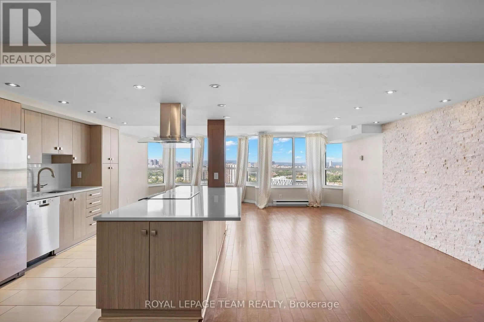 2408 - 1500 RIVERSIDE DRIVE