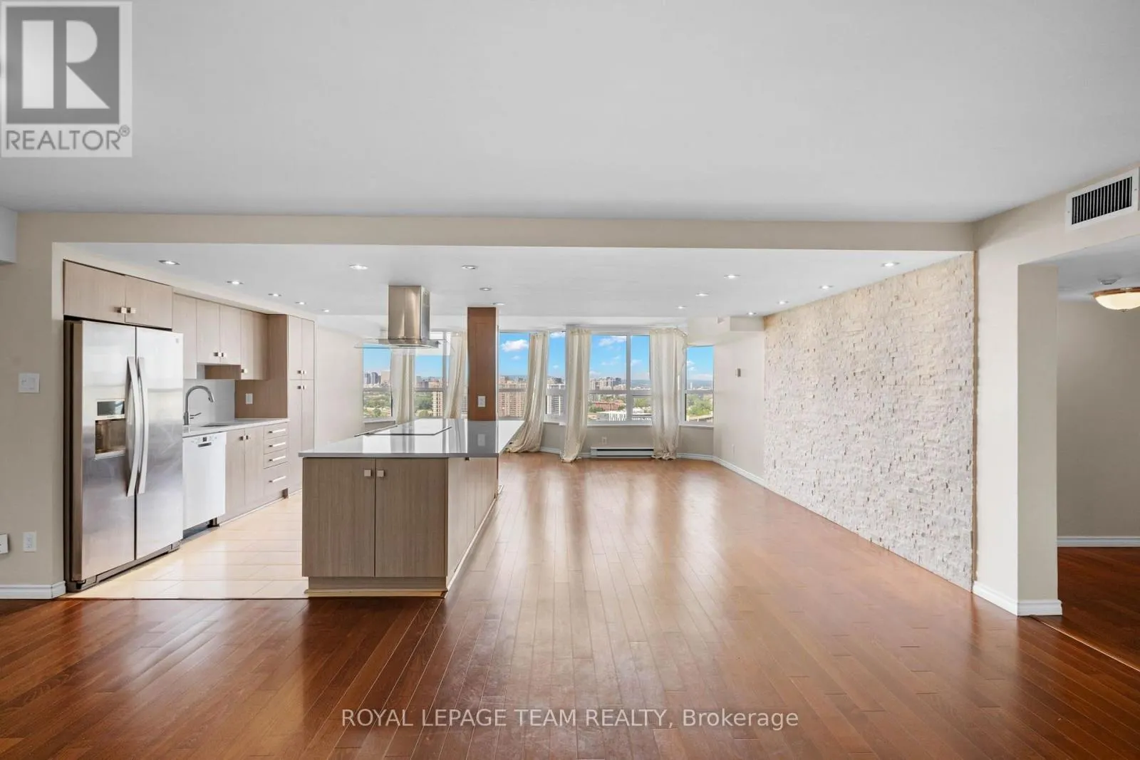 2408 - 1500 RIVERSIDE DRIVE