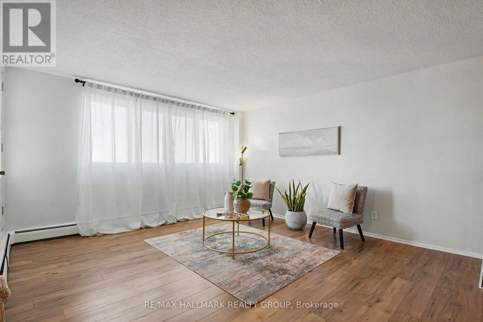 401 - 2630 SOUTHVALE CRESCENT