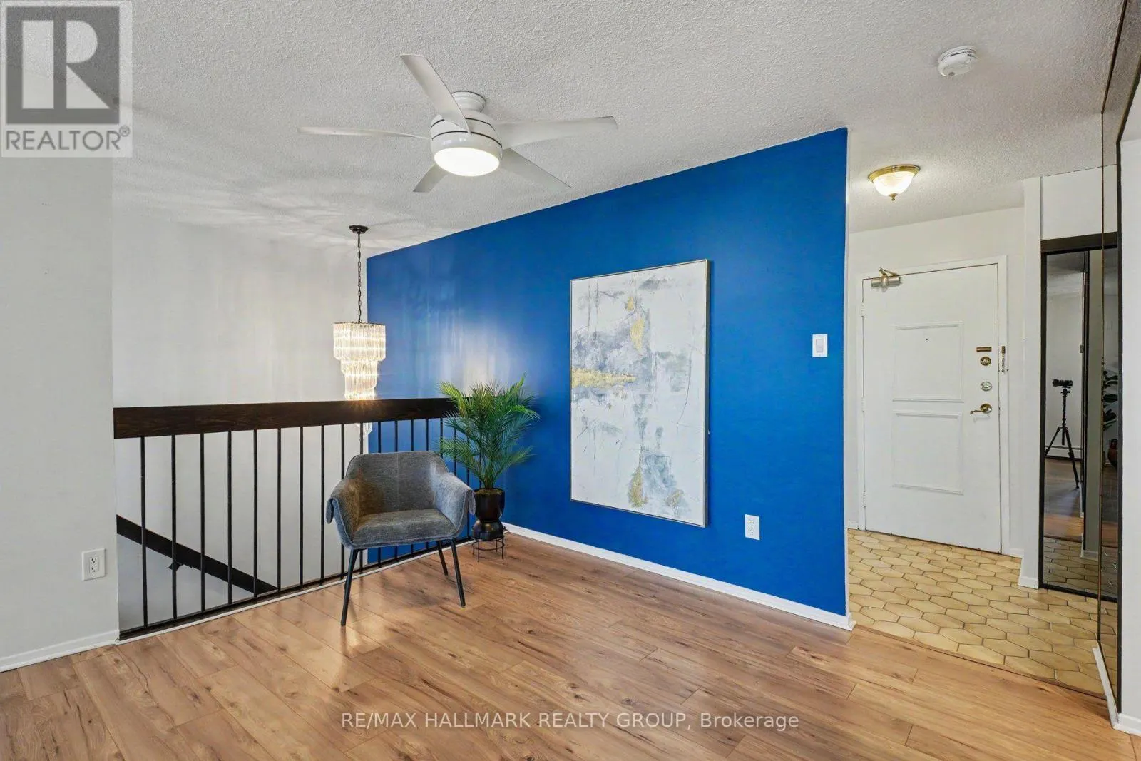 401 - 2630 SOUTHVALE CRESCENT