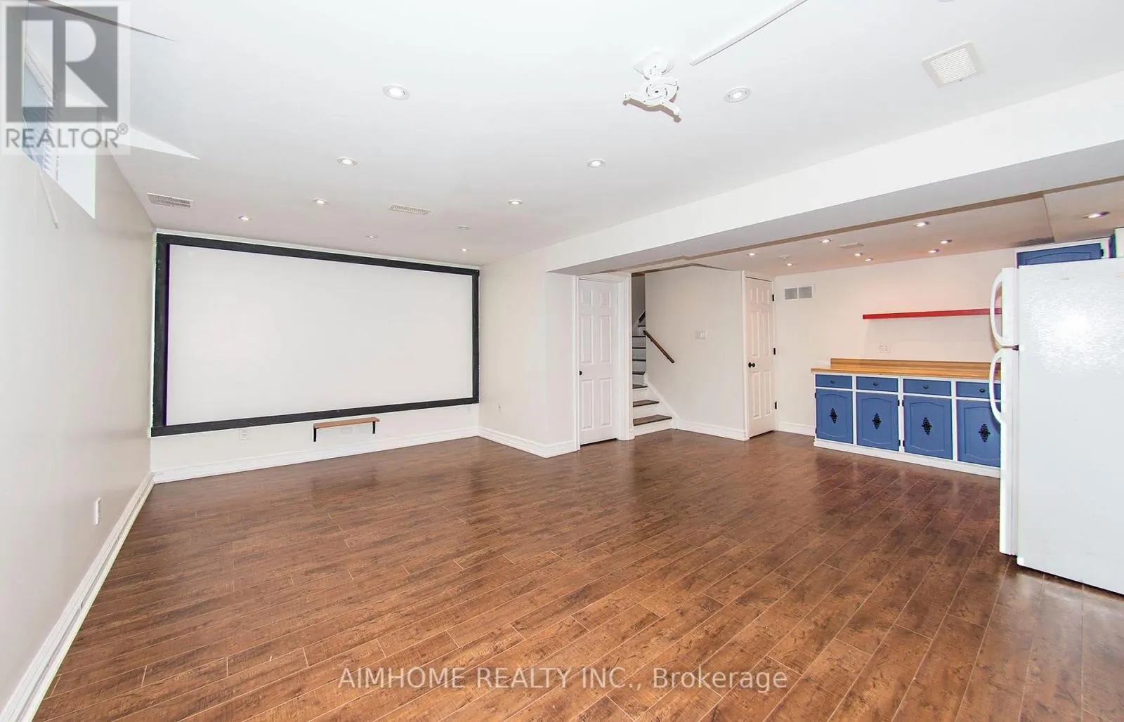 11 KEARNEY STREET