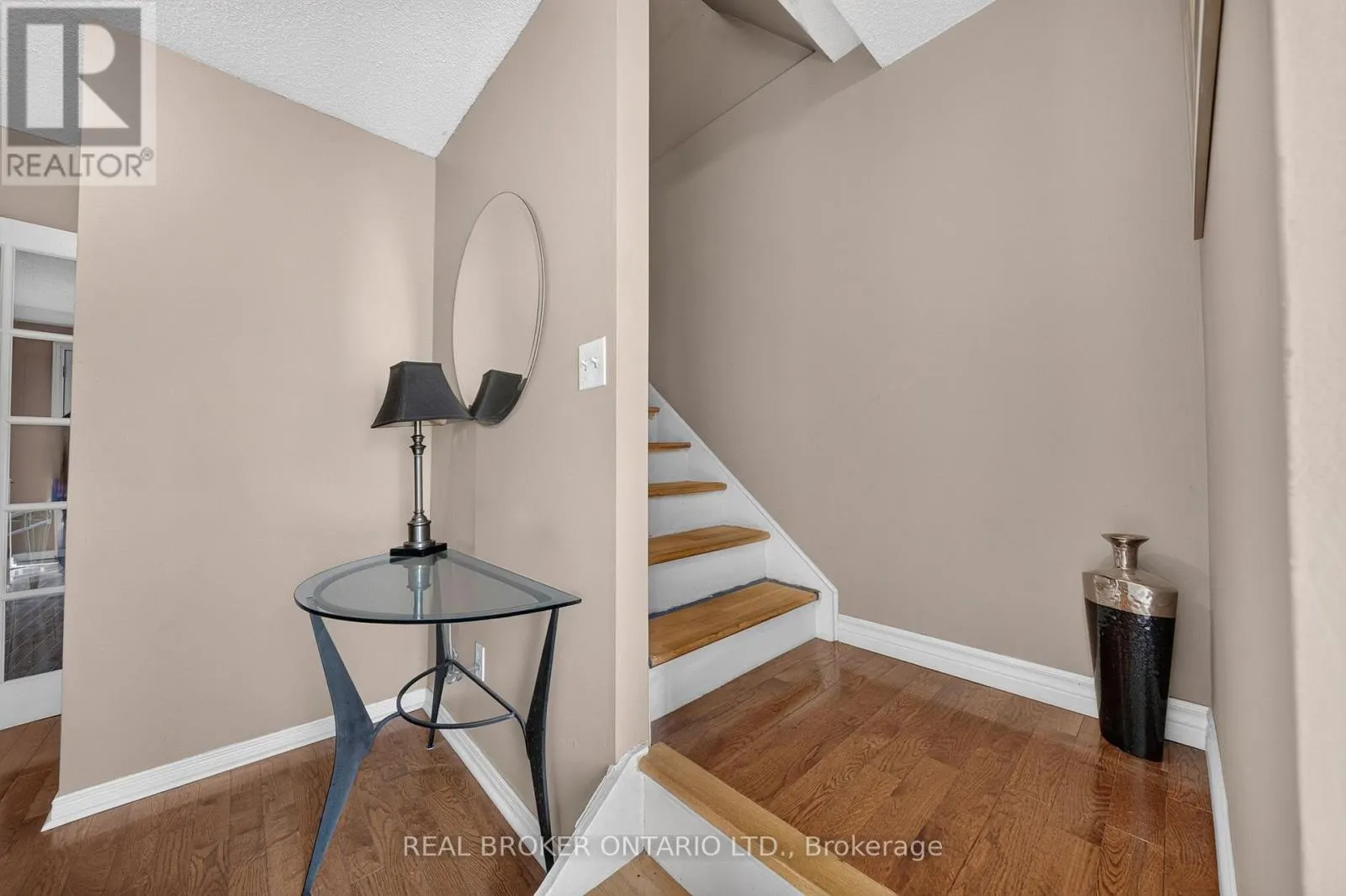 76 GOLDEN ORCHARD DRIVE
