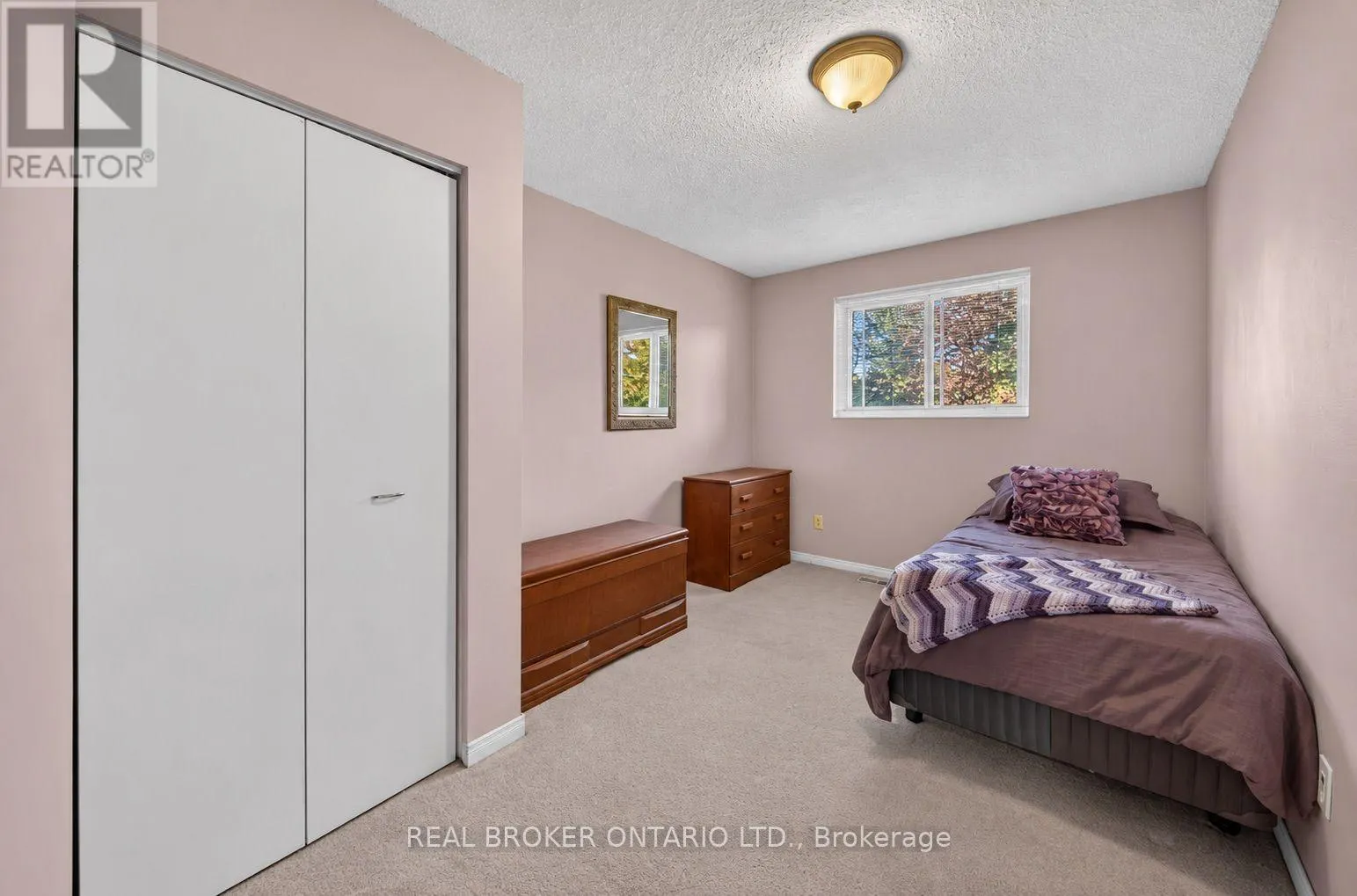 76 GOLDEN ORCHARD DRIVE