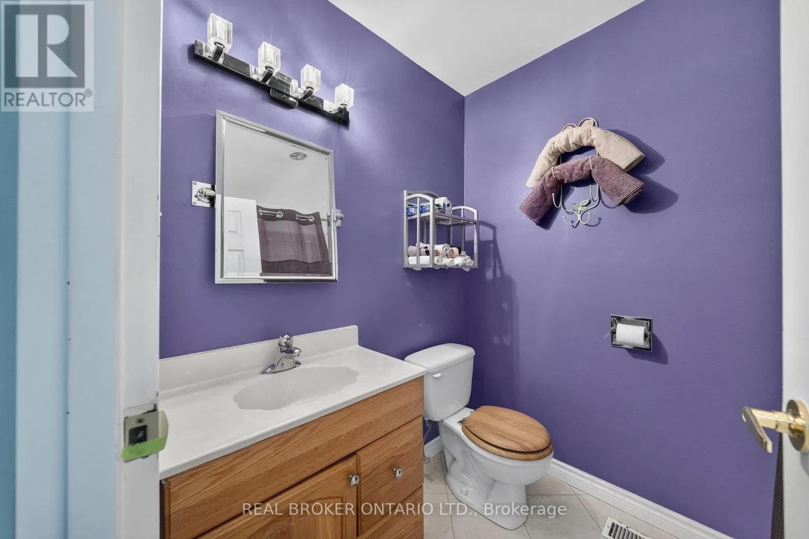 76 GOLDEN ORCHARD DRIVE