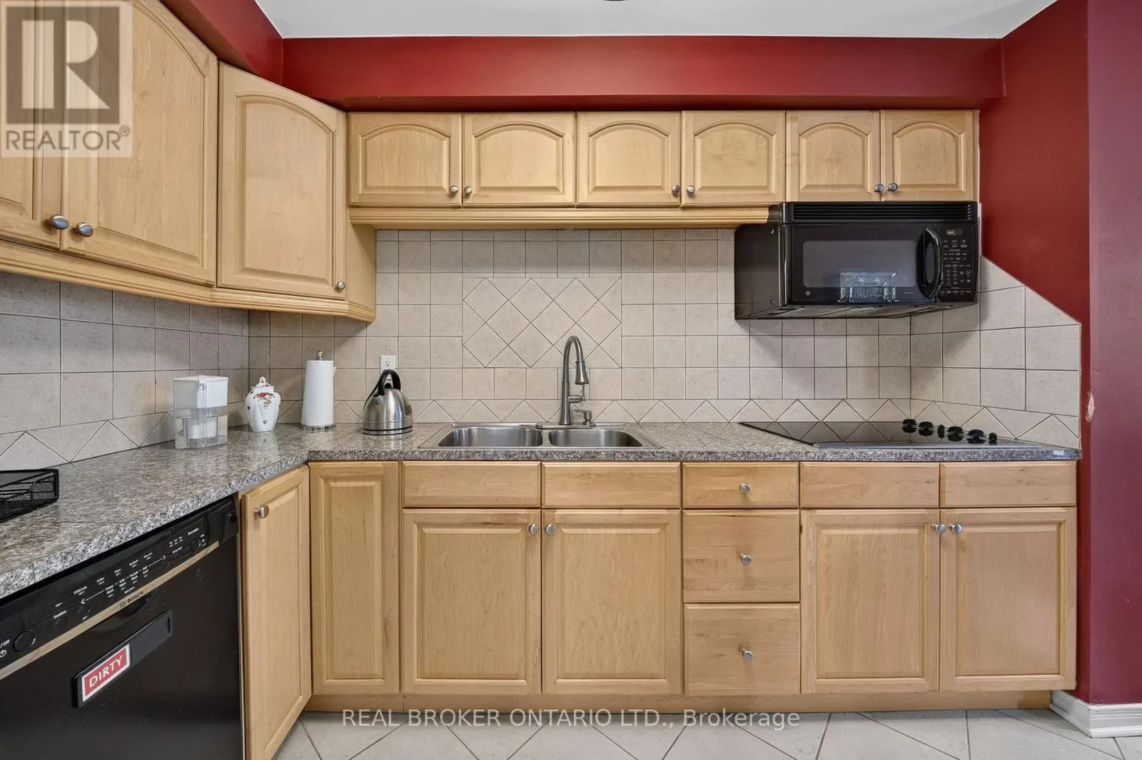 76 GOLDEN ORCHARD DRIVE