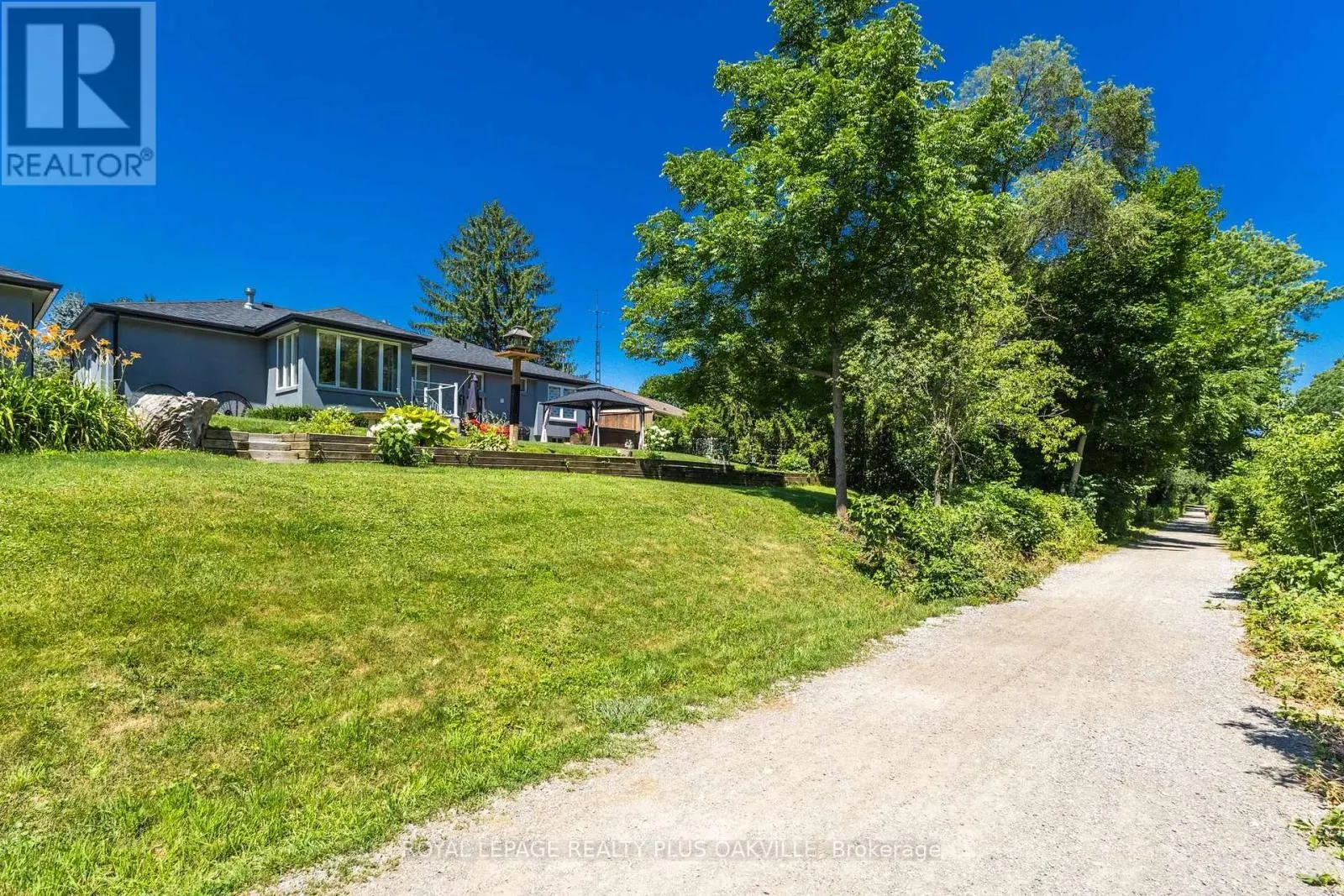 340 CLARENDON DRIVE