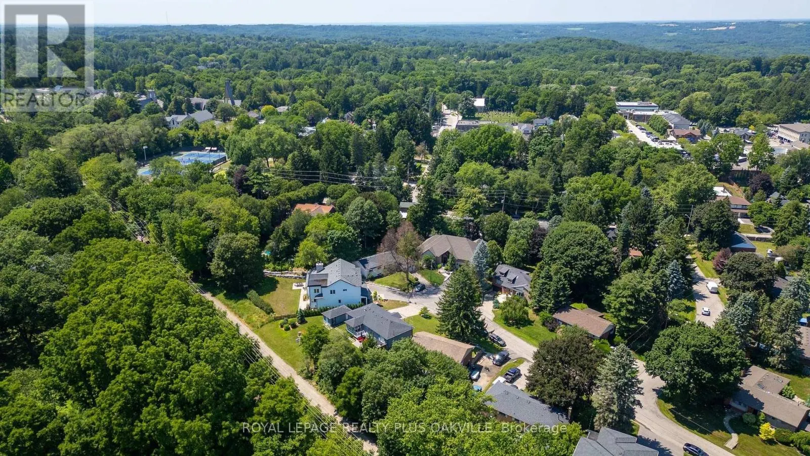 340 CLARENDON DRIVE