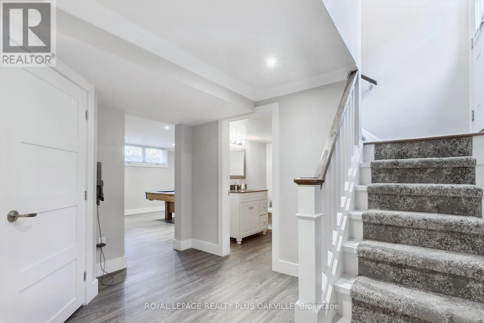 340 CLARENDON DRIVE