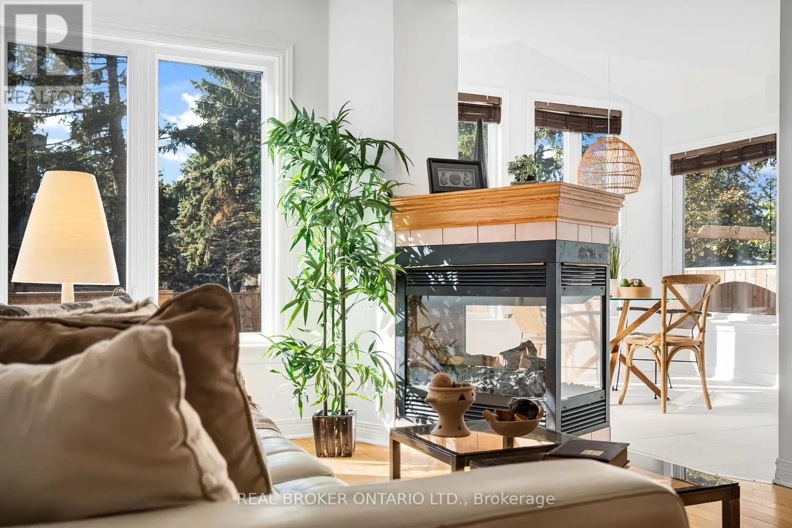 191 THORNBURY CRESCENT