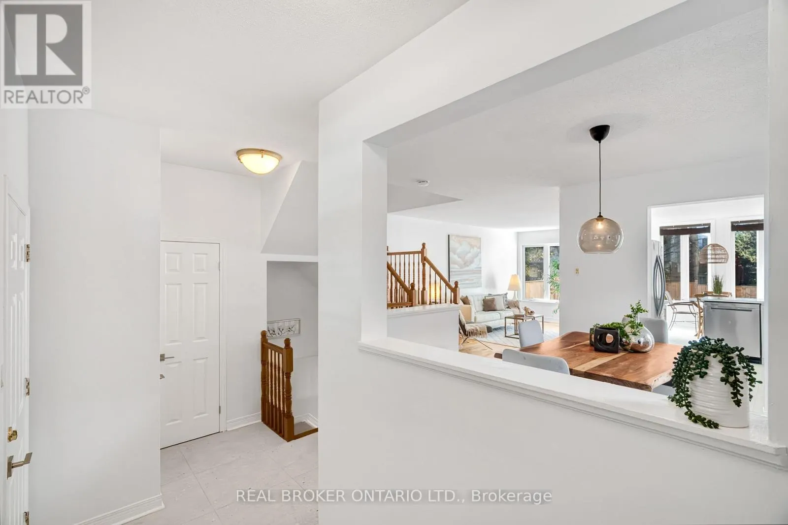 191 THORNBURY CRESCENT