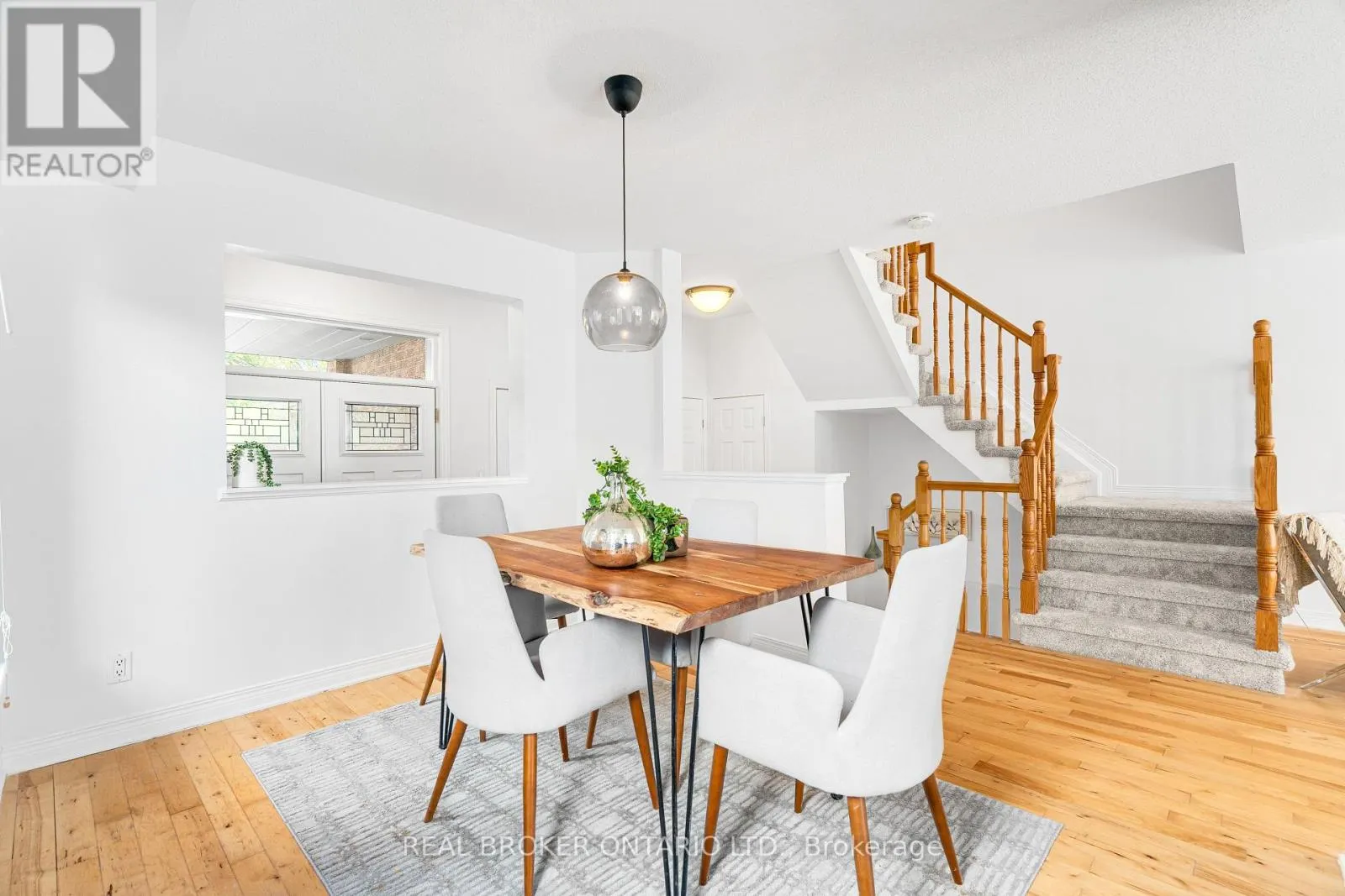 191 THORNBURY CRESCENT