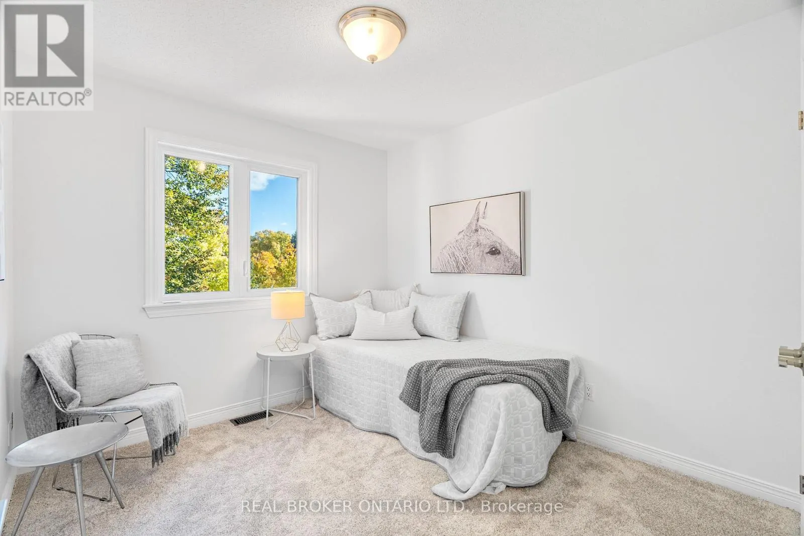191 THORNBURY CRESCENT