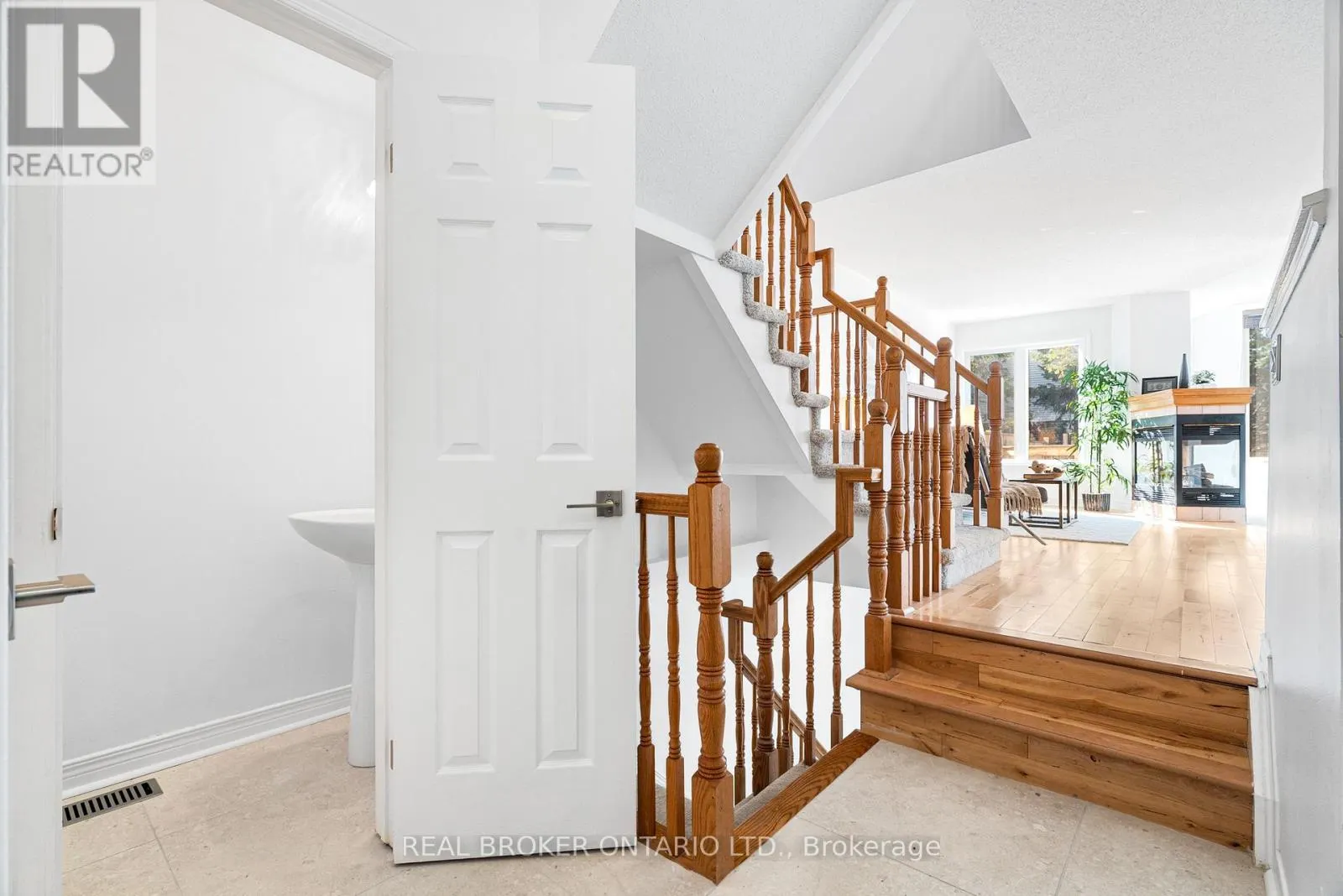 191 THORNBURY CRESCENT