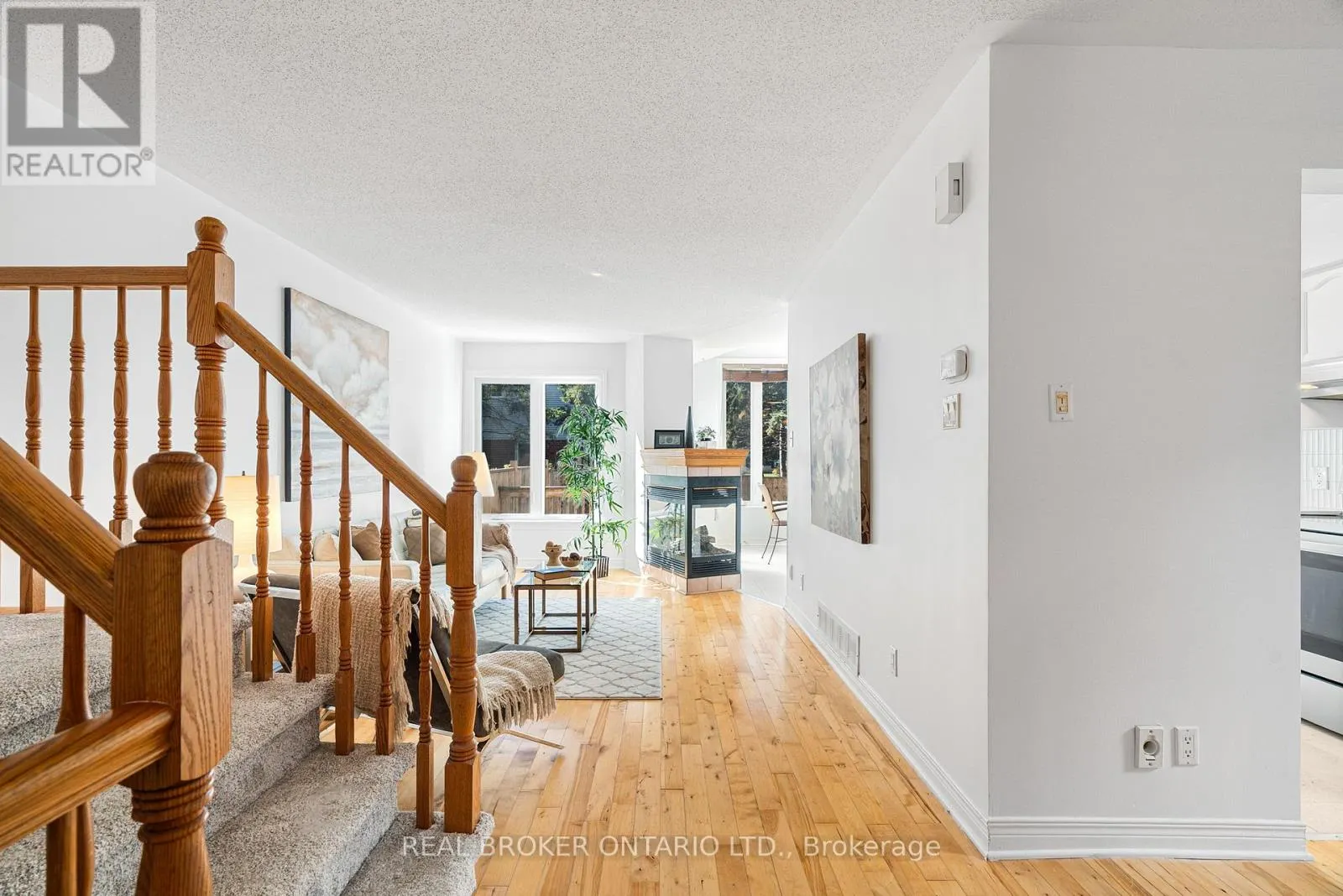 191 THORNBURY CRESCENT