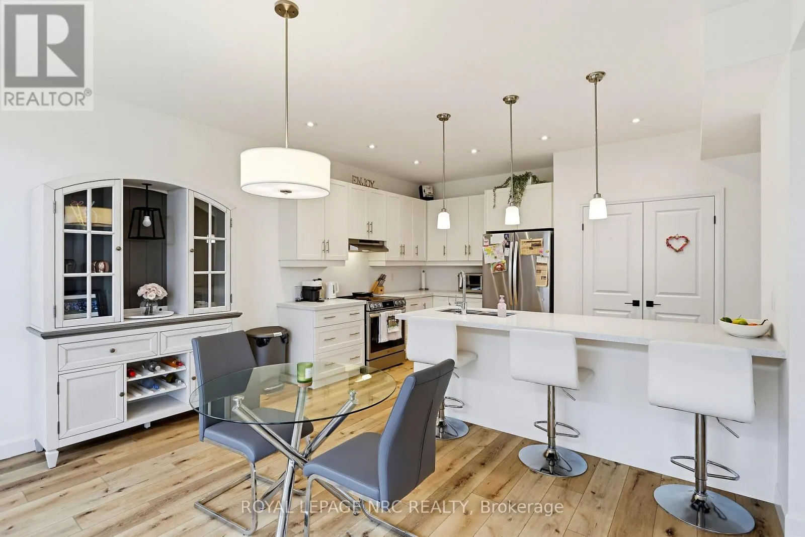 78 BEACH WALK CRESCENT