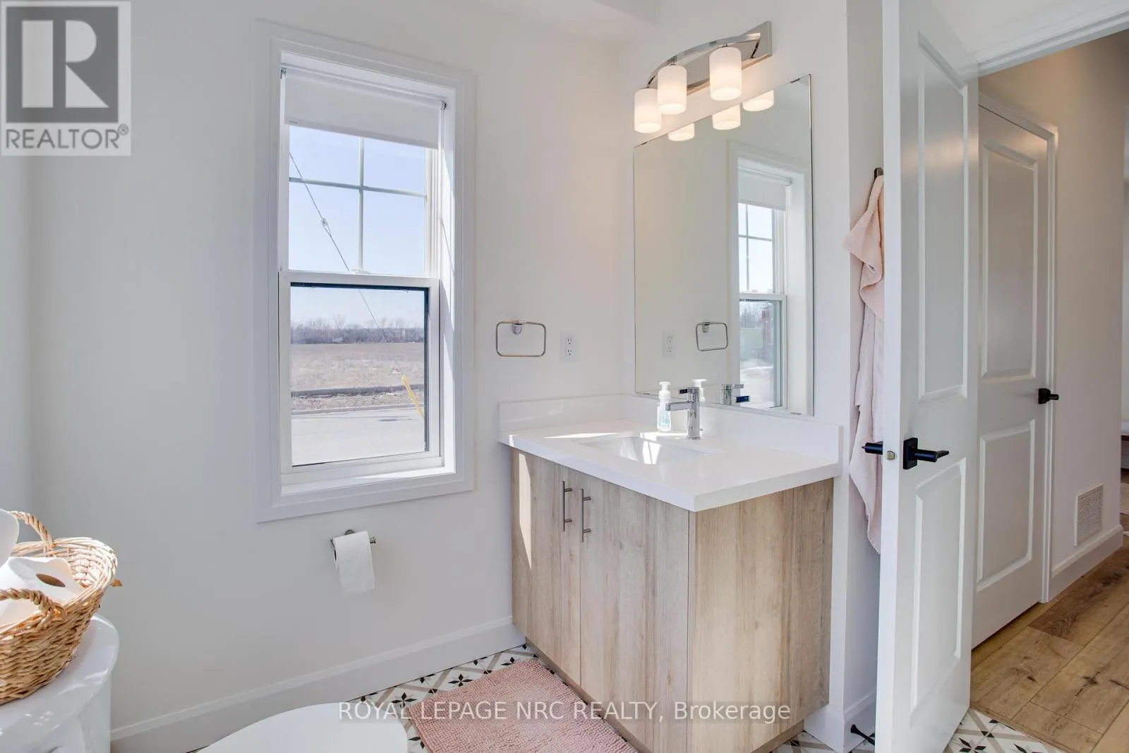 78 BEACH WALK CRESCENT