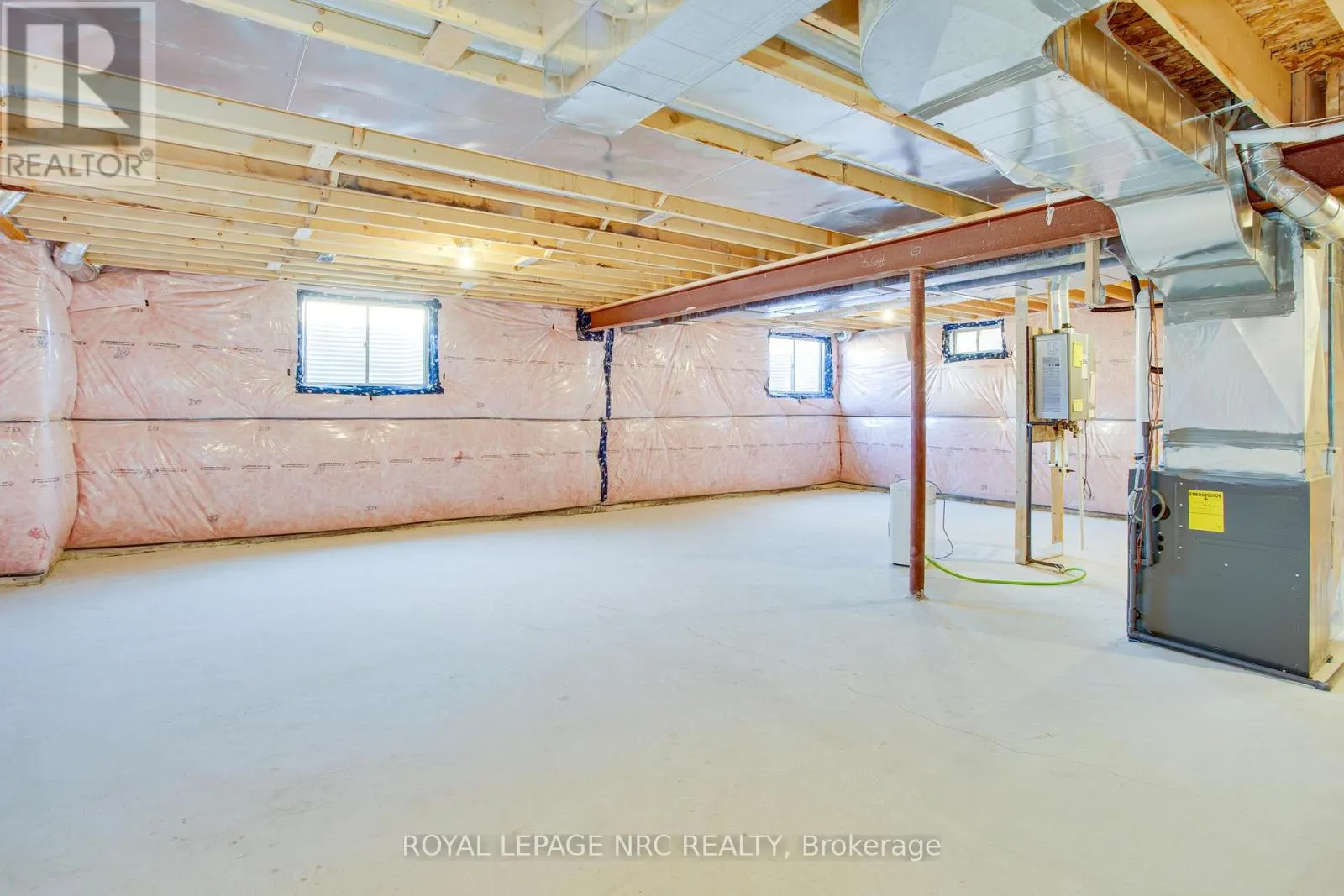 78 BEACH WALK CRESCENT