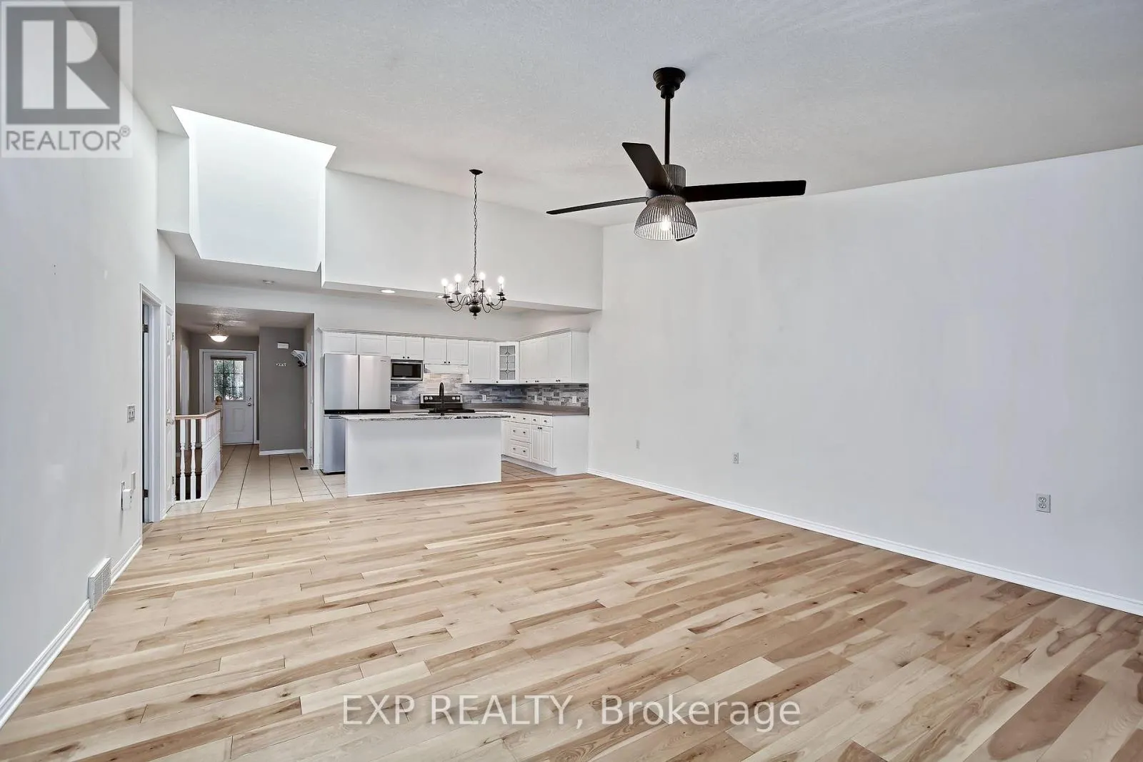 17 - 1337 COMMISSIONERS RD ROAD W #17