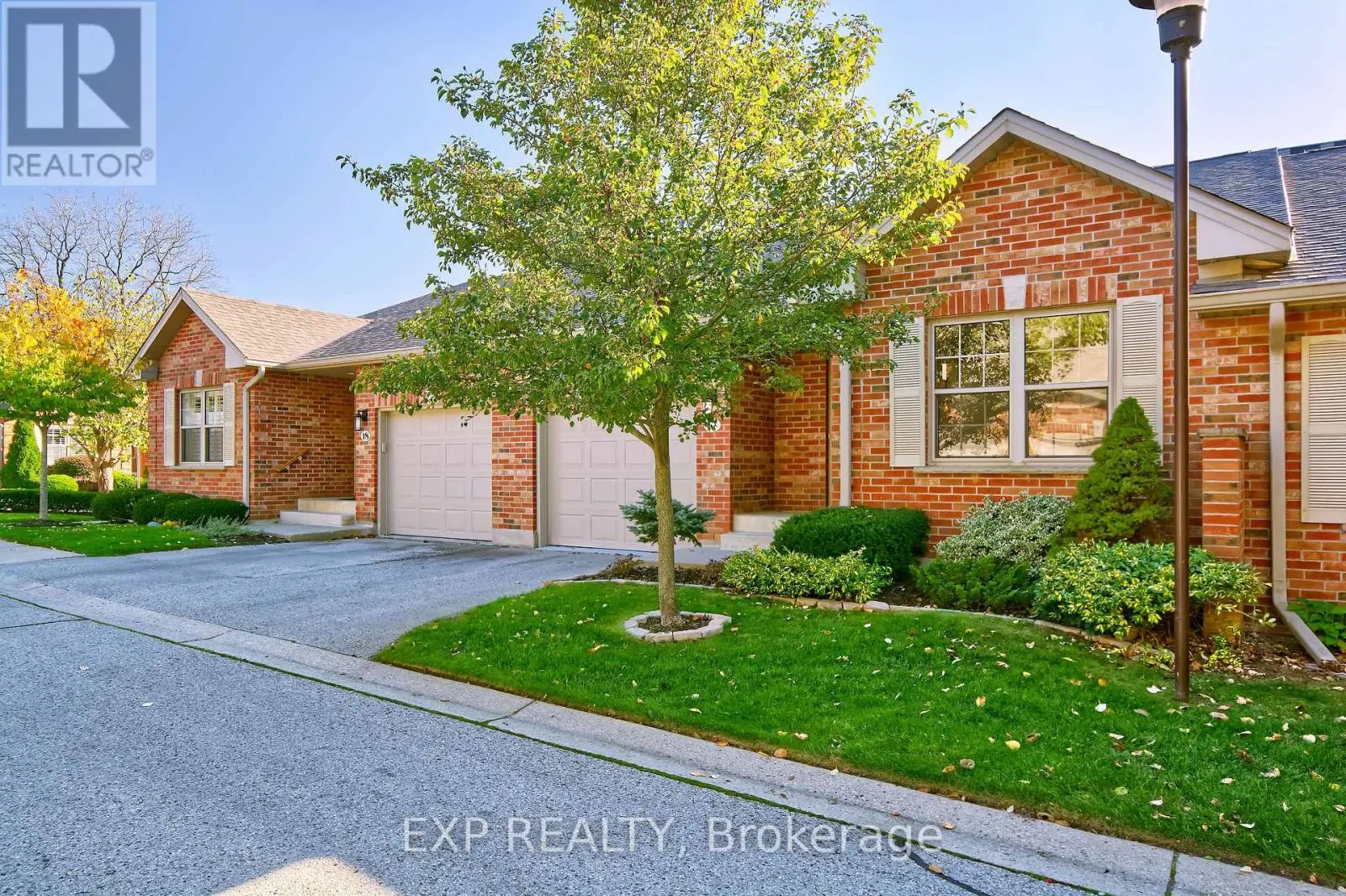 17 - 1337 COMMISSIONERS RD ROAD W #17