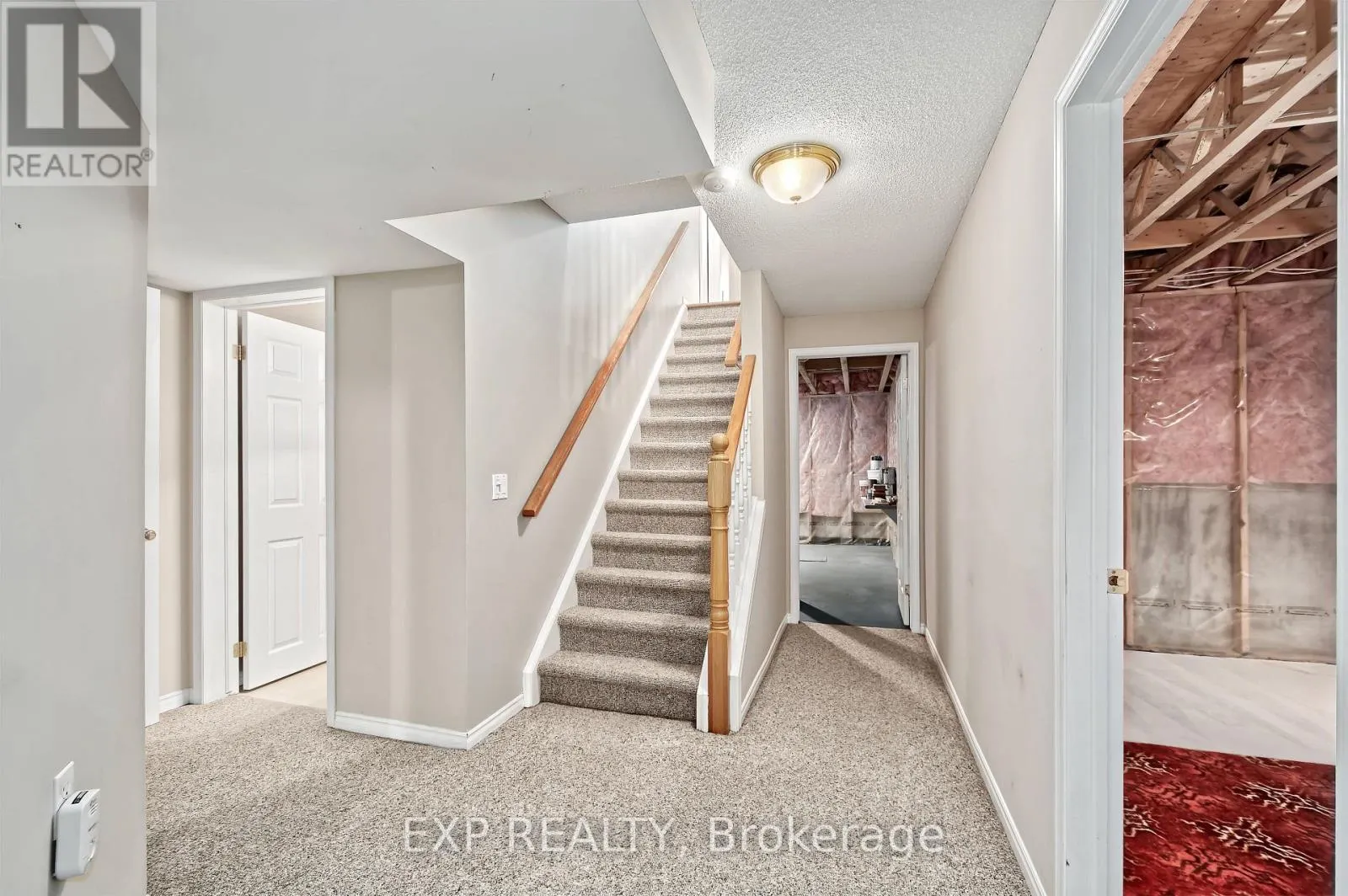 17 - 1337 COMMISSIONERS RD ROAD W #17
