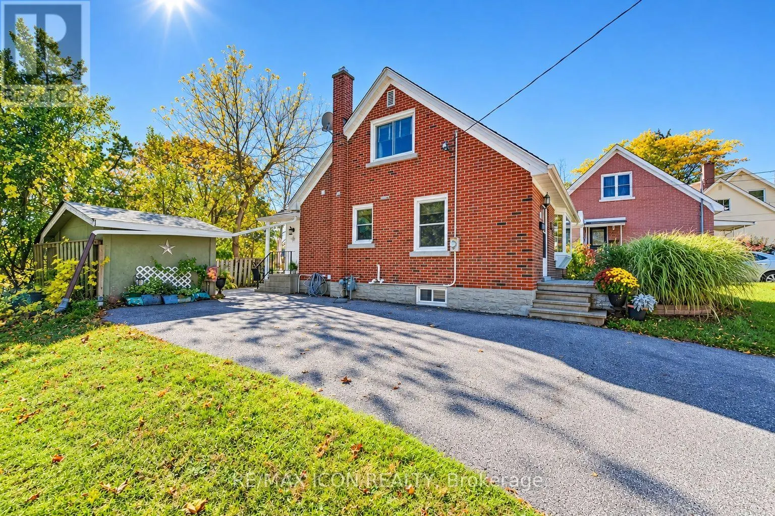 35 PLEASANT AVENUE