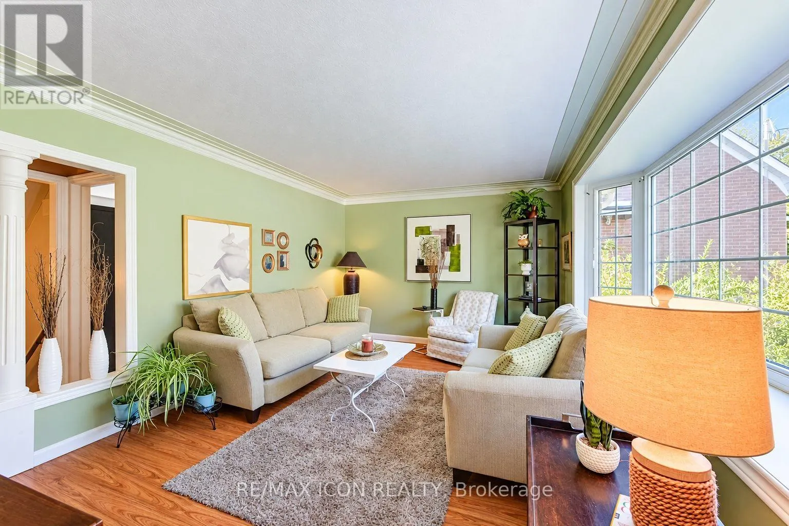 35 PLEASANT AVENUE